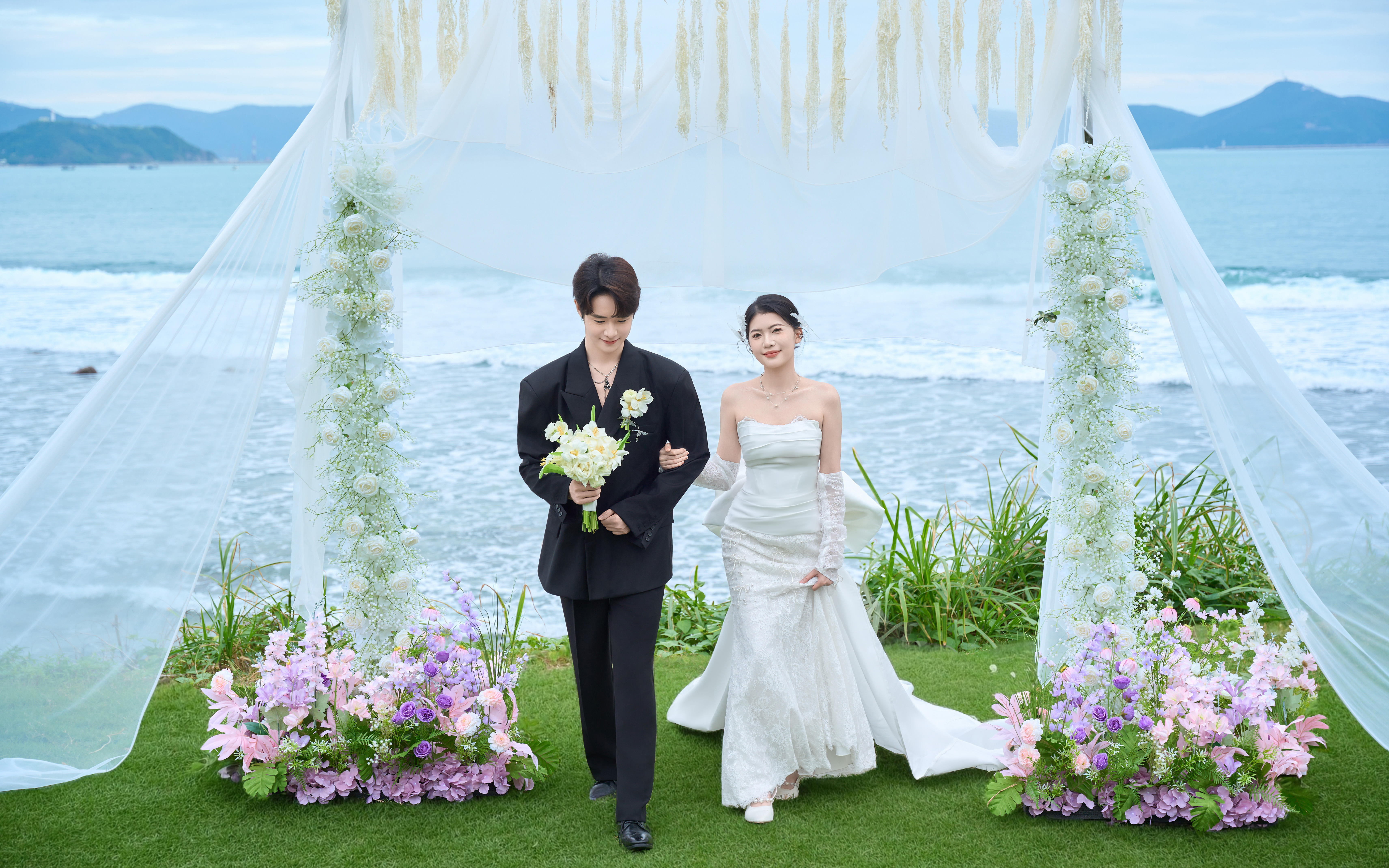 三亚小东海草坪婚纱照！谁拍谁好看的神仙机位📸