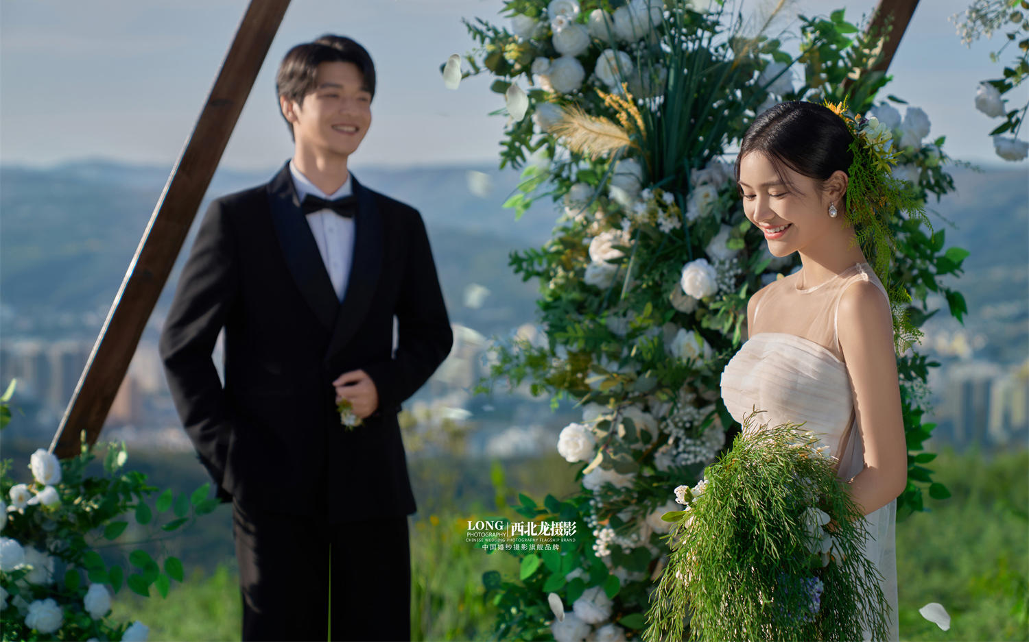 心動(dòng)值拉爆??浪漫的山頂目的地婚禮婚紗照??！