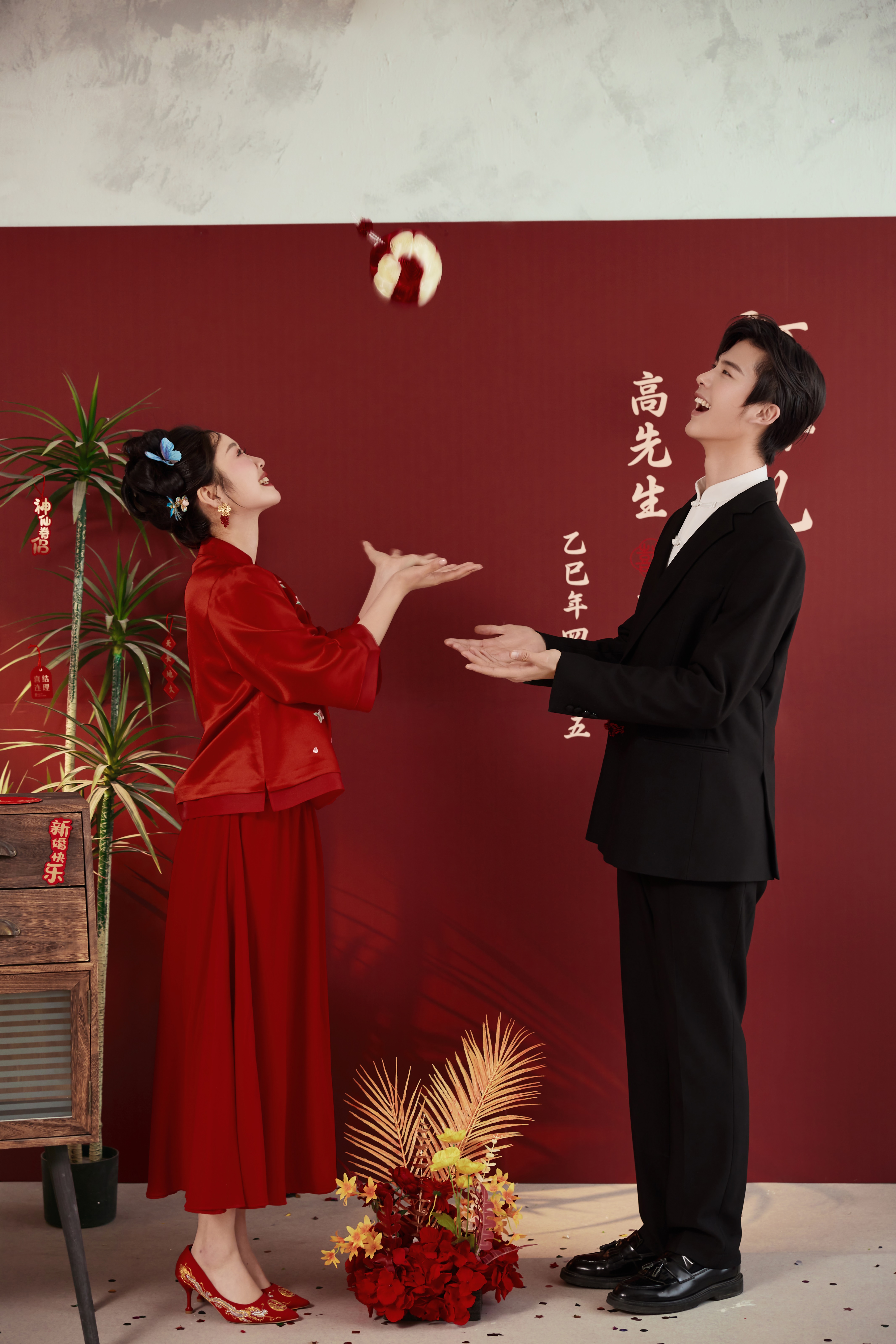 订婚预制照