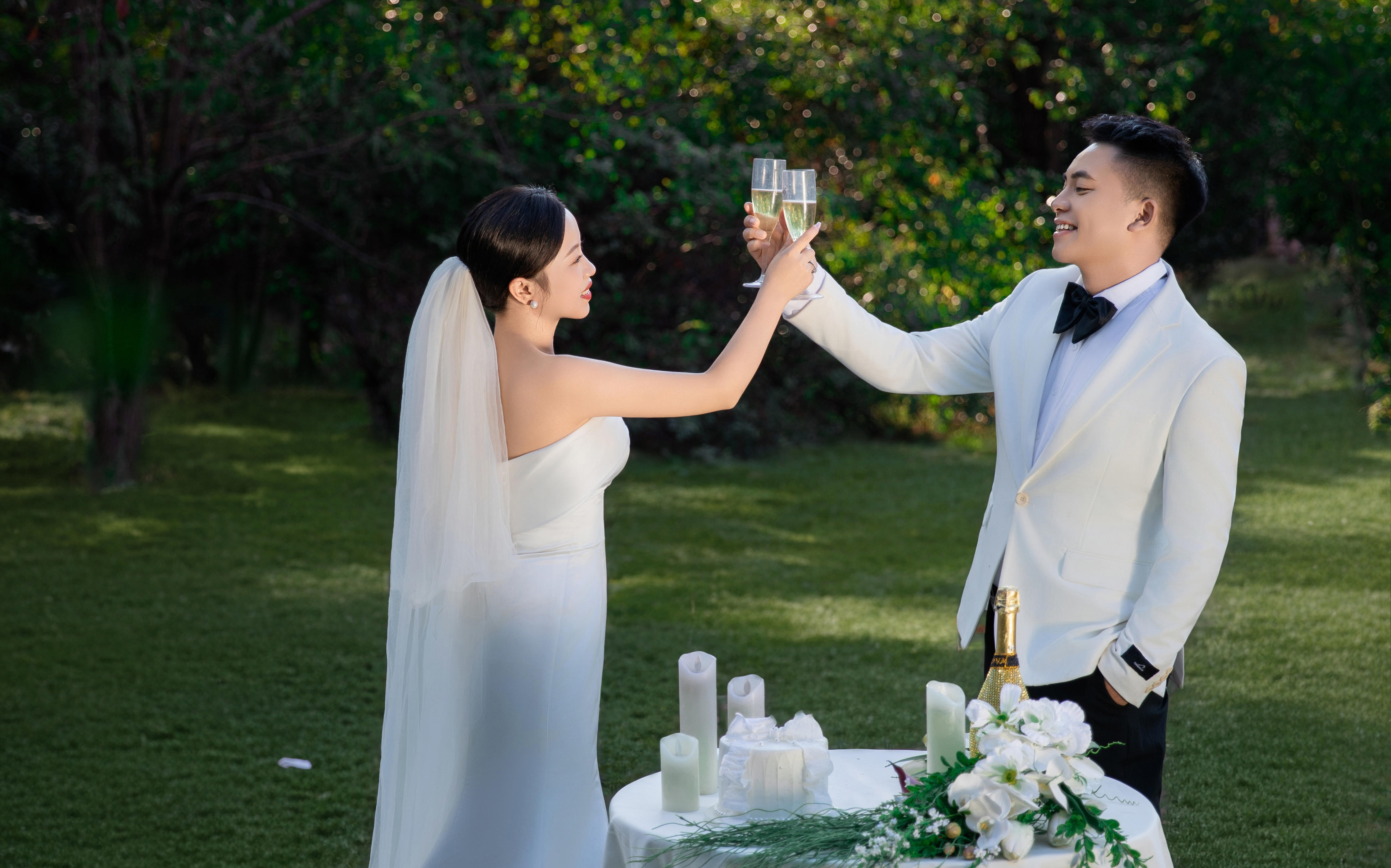 草坪紀實儀式感/輕復(fù)古喜嫁/新中式旗袍