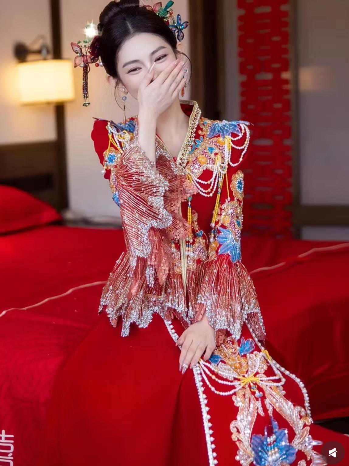 缔尔婚纱—中式喜嫁