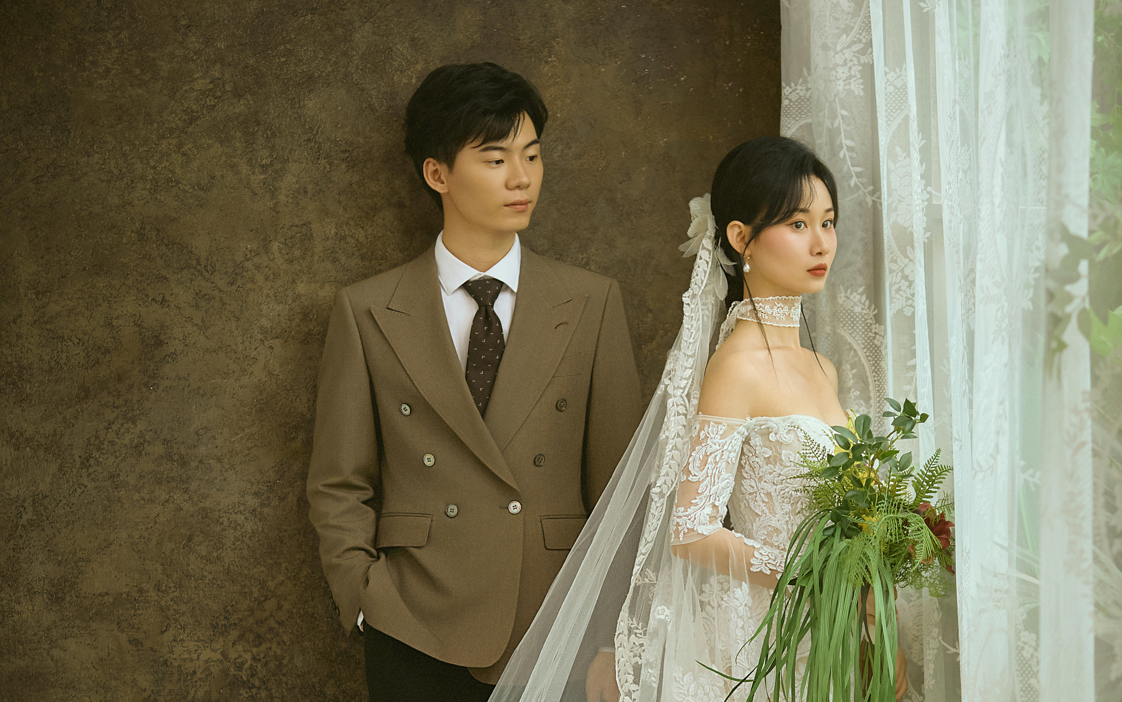 室内法式浪漫婚纱照