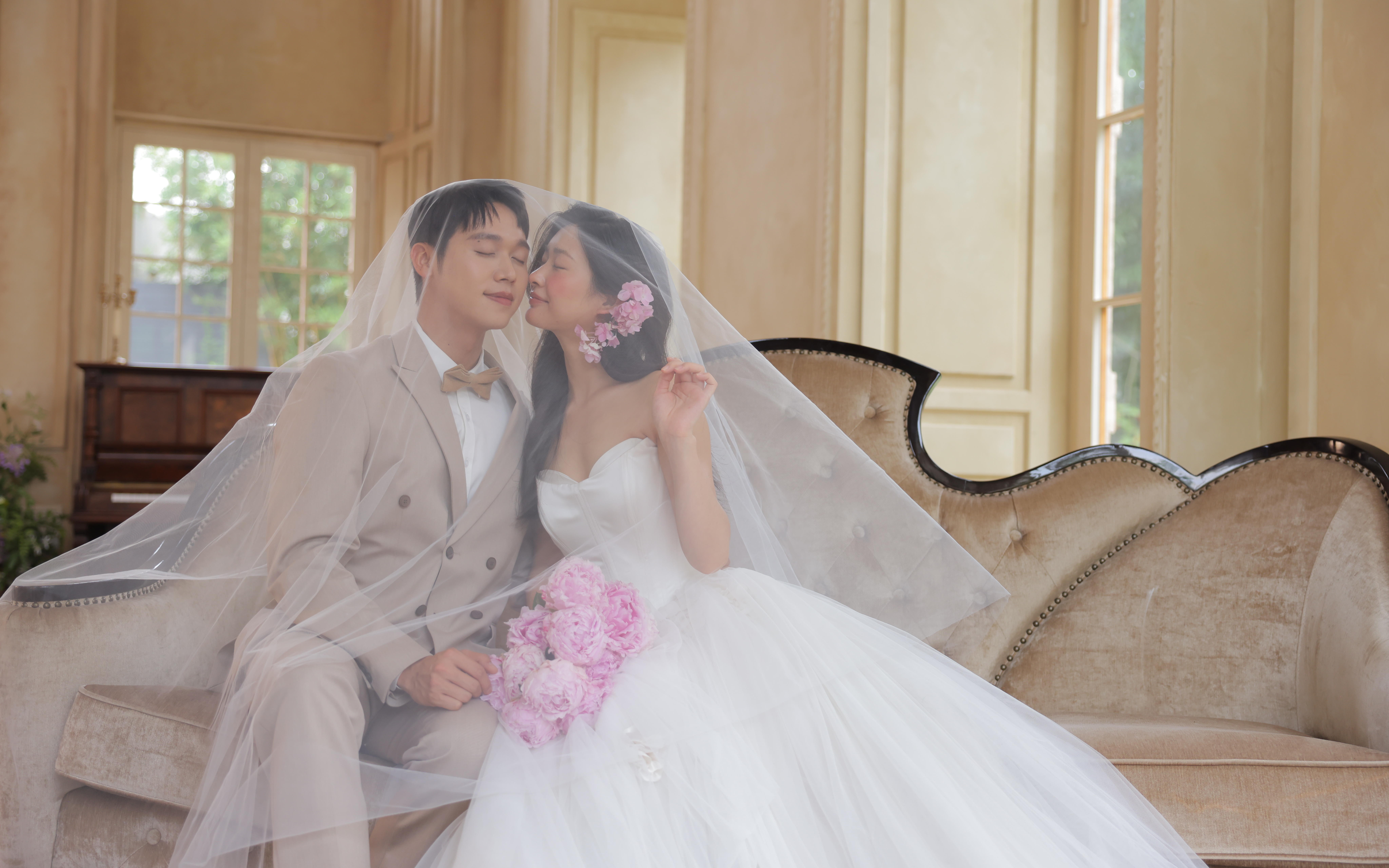 【施华洛摄影】意式大厅韩式复古婚纱照