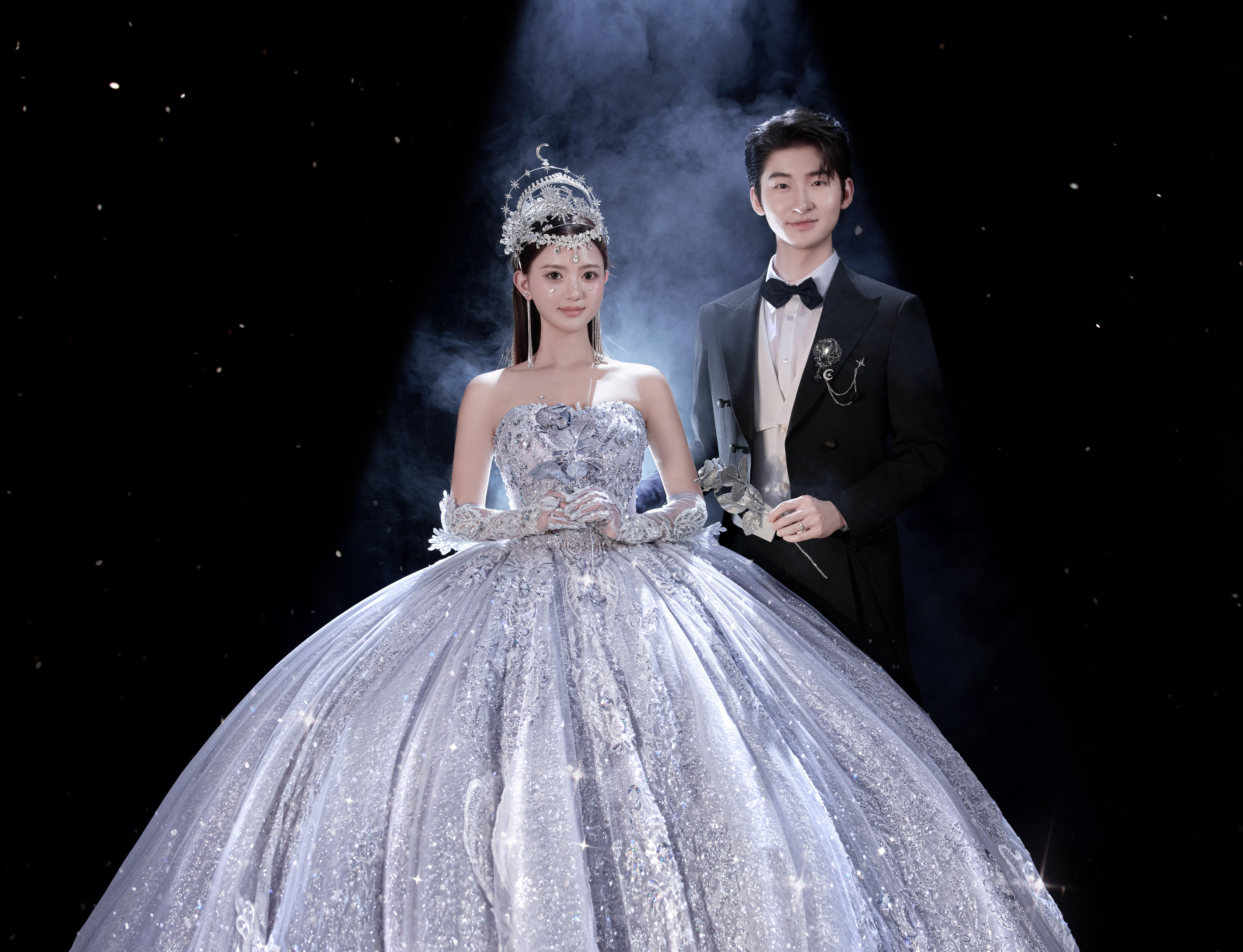 谁懂啊❗️星空般的婚纱照实在是太梦幻高级了