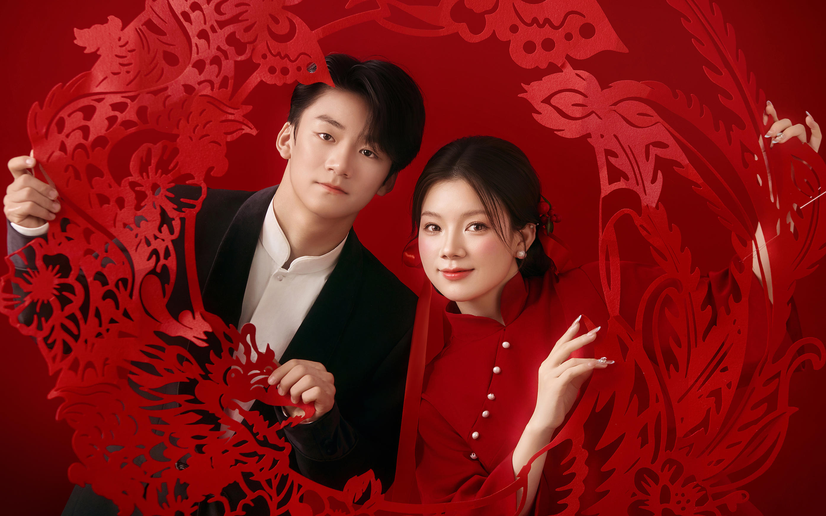 把30塊的剪紙融入新中式婚紗照中||駐馬店婚紗照