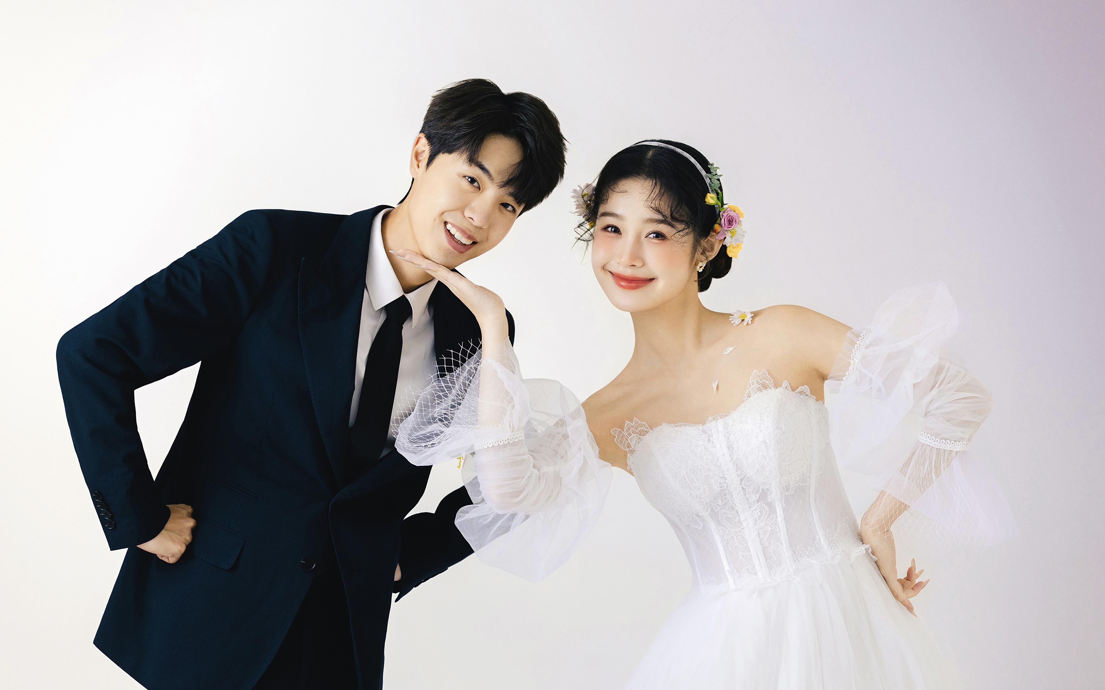【施华洛摄影】极简婚纱照真的太高级啦✨