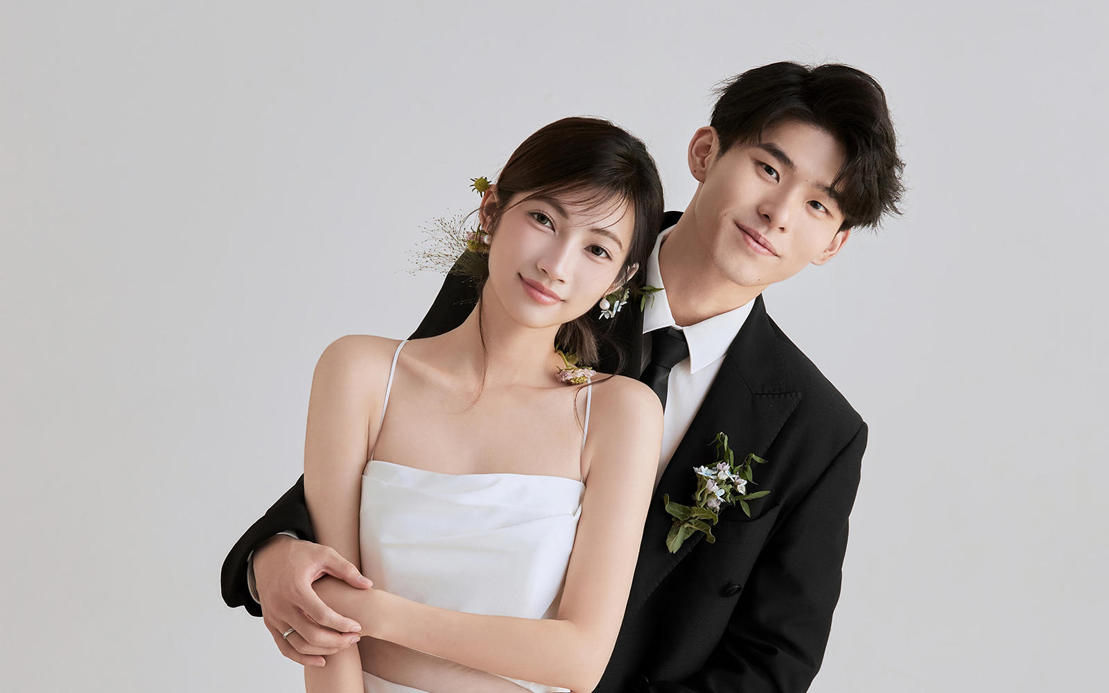 韓式婚紗照 愛似晨露吻過青草的清新