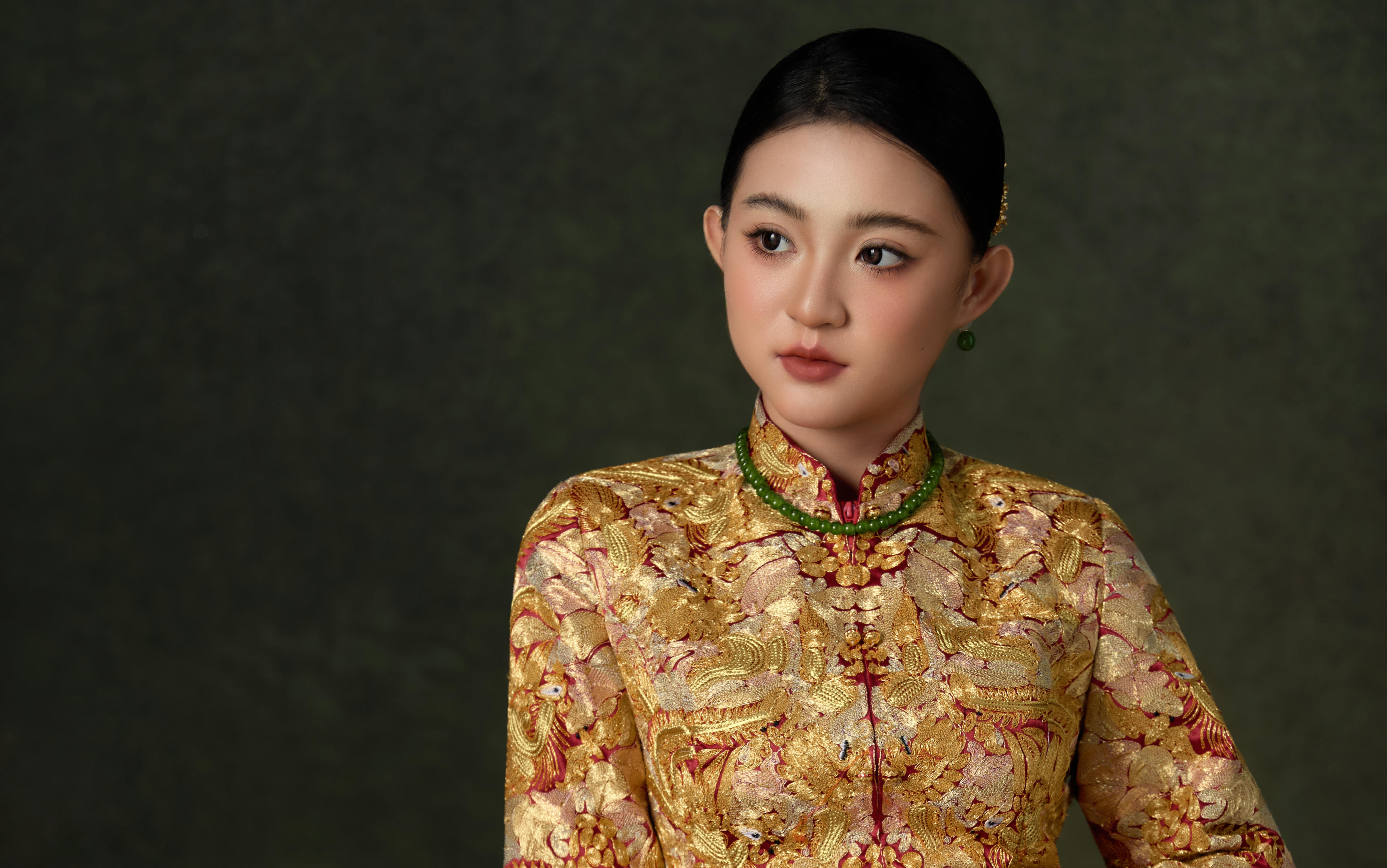 新中式秀禾婚纱照