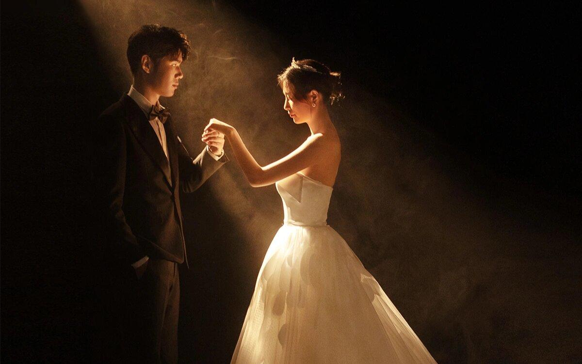 结婚一定要拍这样的光影婚纱照 幸福甜蜜的瞬间