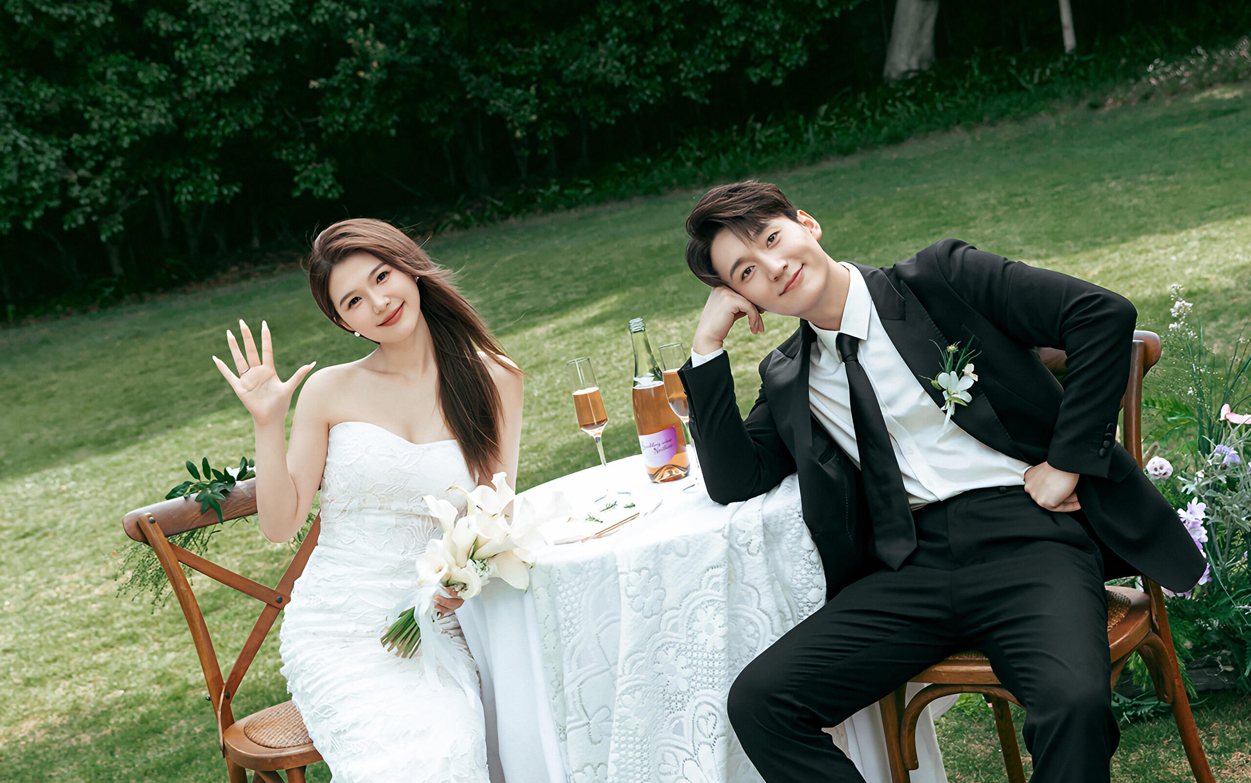 不负春日好时光 今年爆火的婚纱照美疯