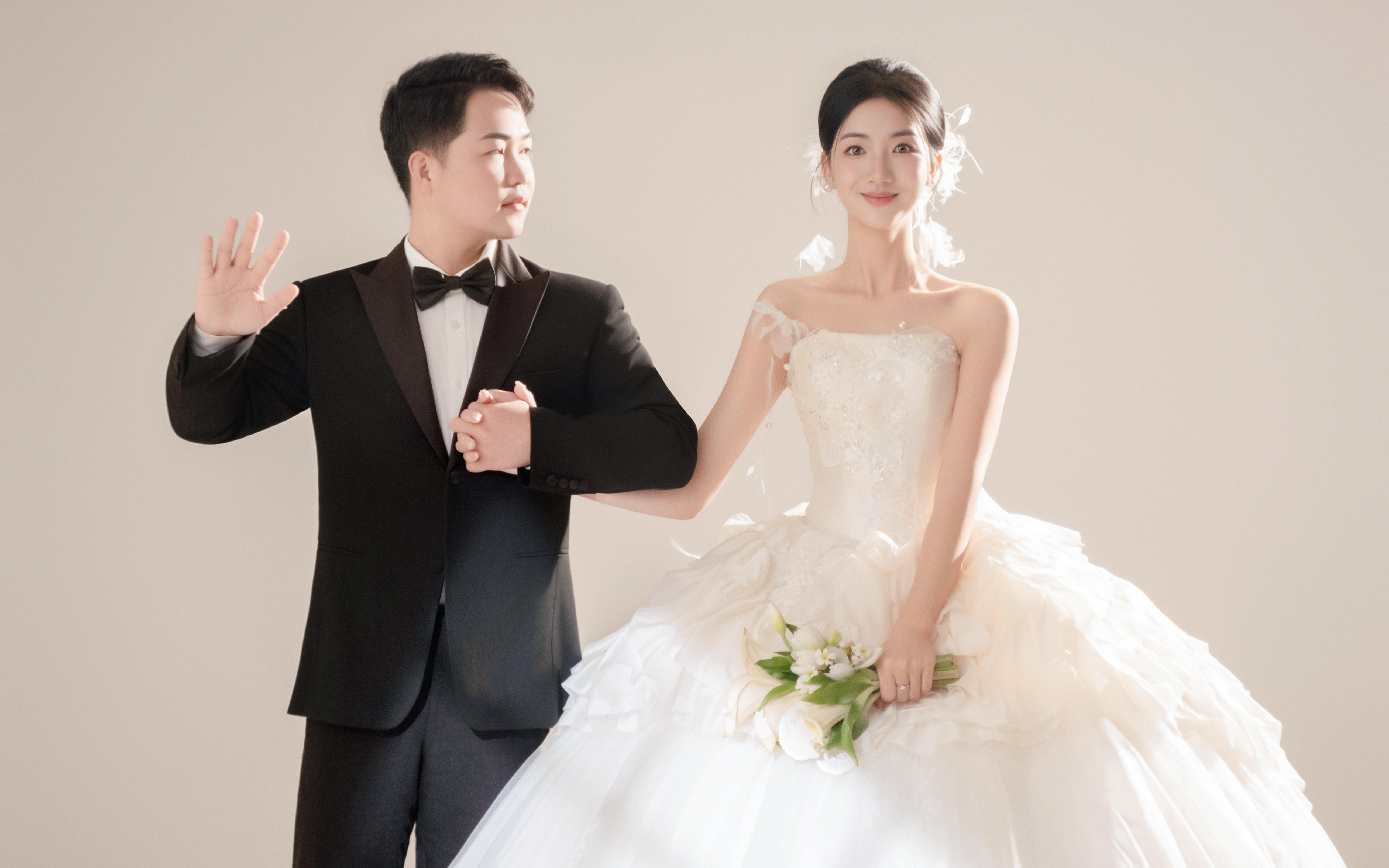 ?這組室內(nèi)主紗韓系婚紗照直接戳中我的心巴