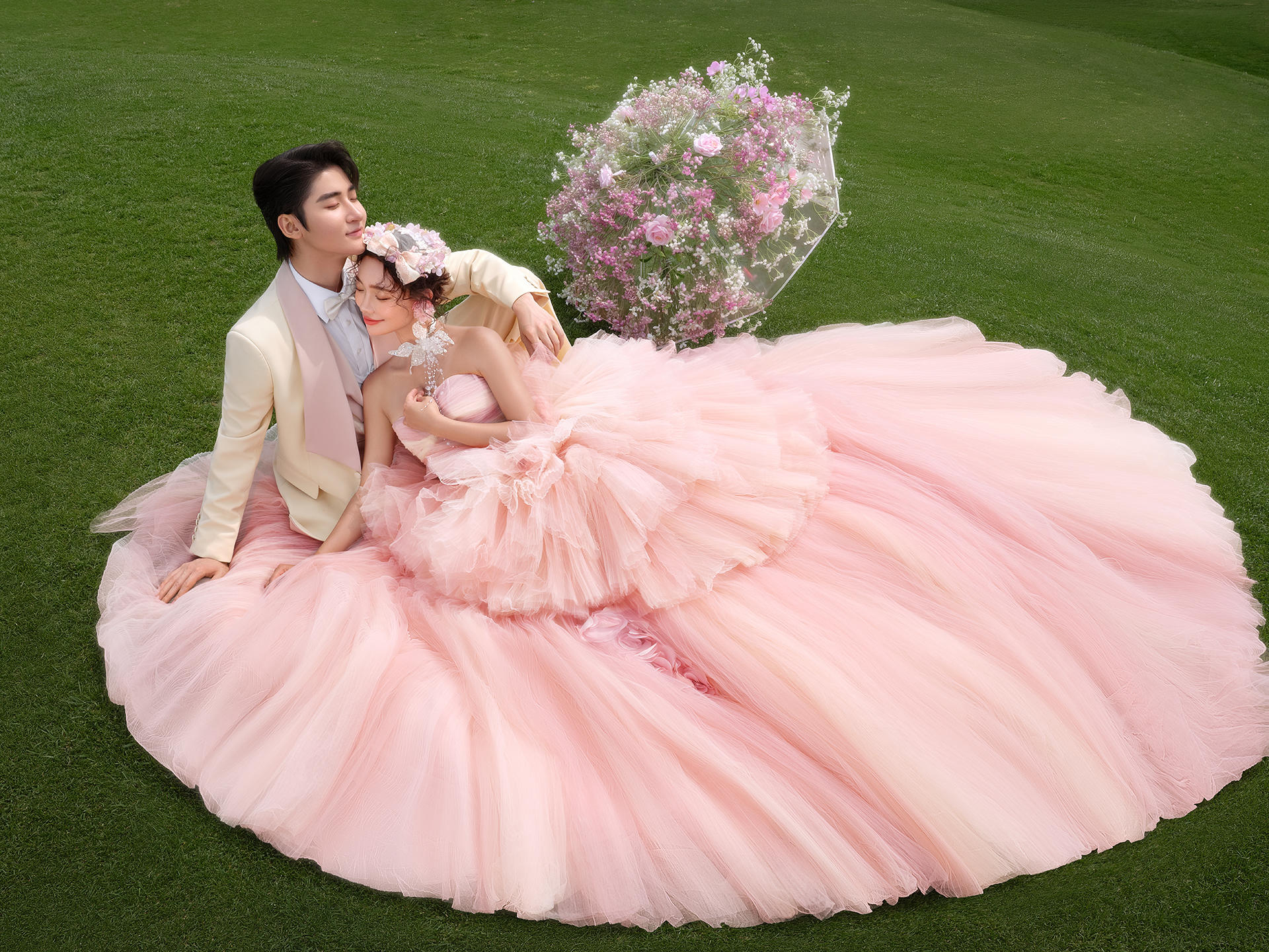 被问爆了❗️在东莞花海里嫁给我的童话梦
