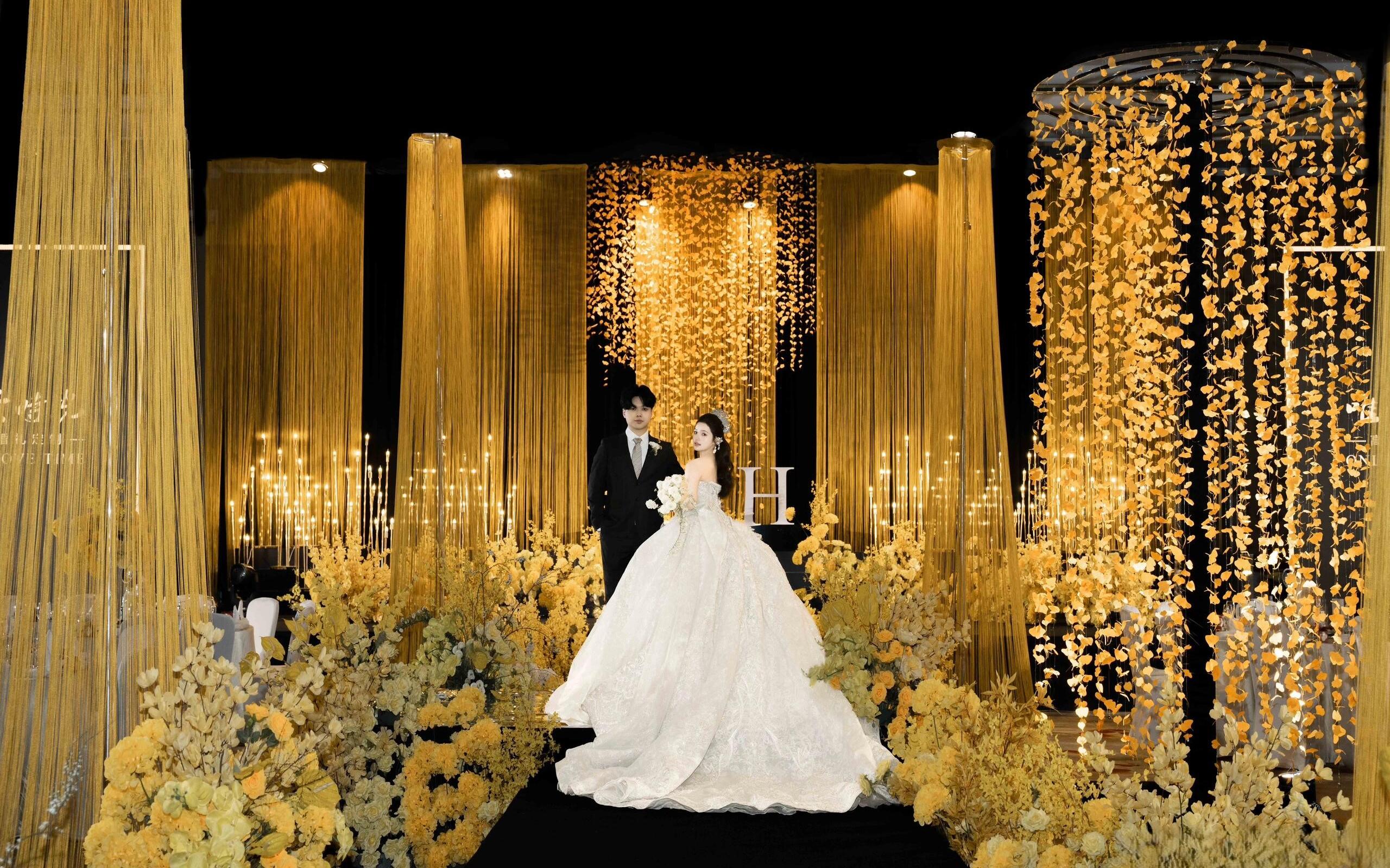 【囍记】陷在这抹暖金我的梦幻婚礼现场