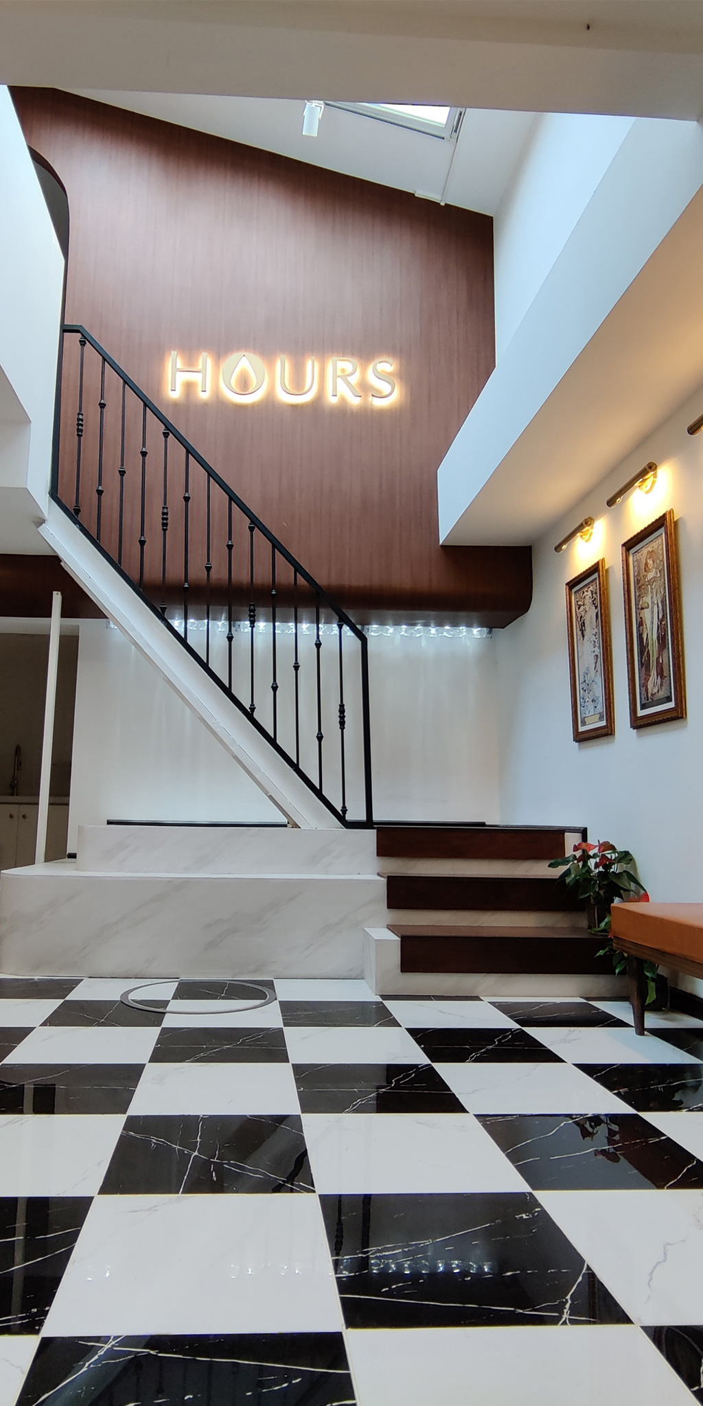 HOURS时予珠宝工作室