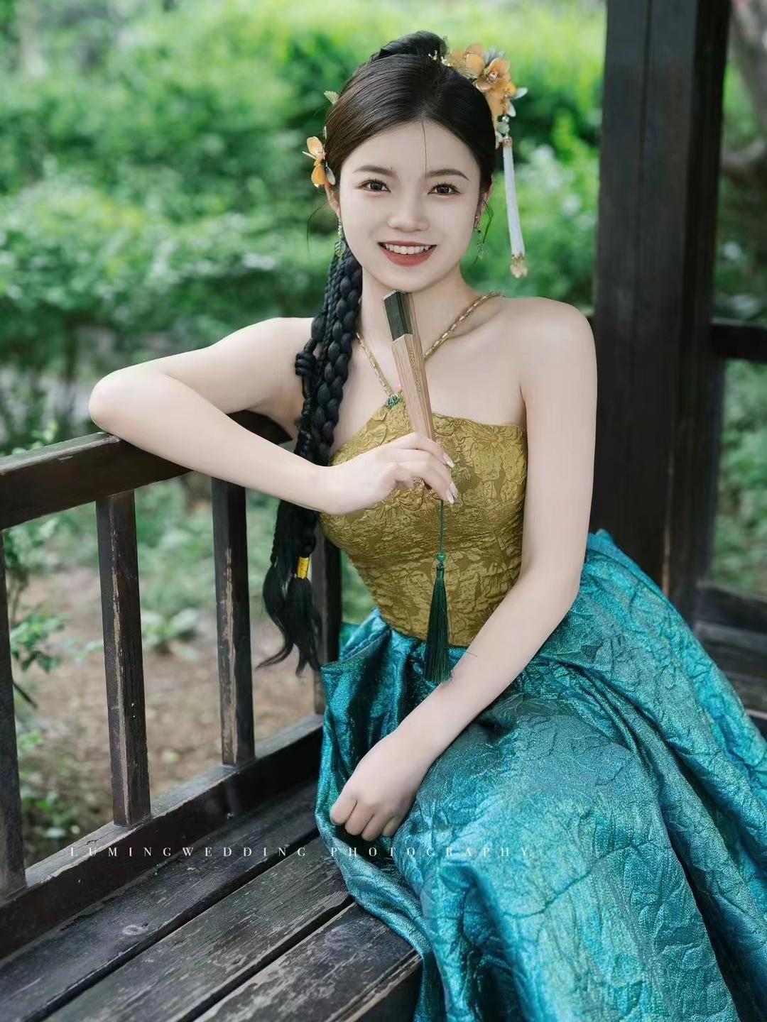 新娘跟妆 | 晨袍造型 | 豆蔻WEDDING 