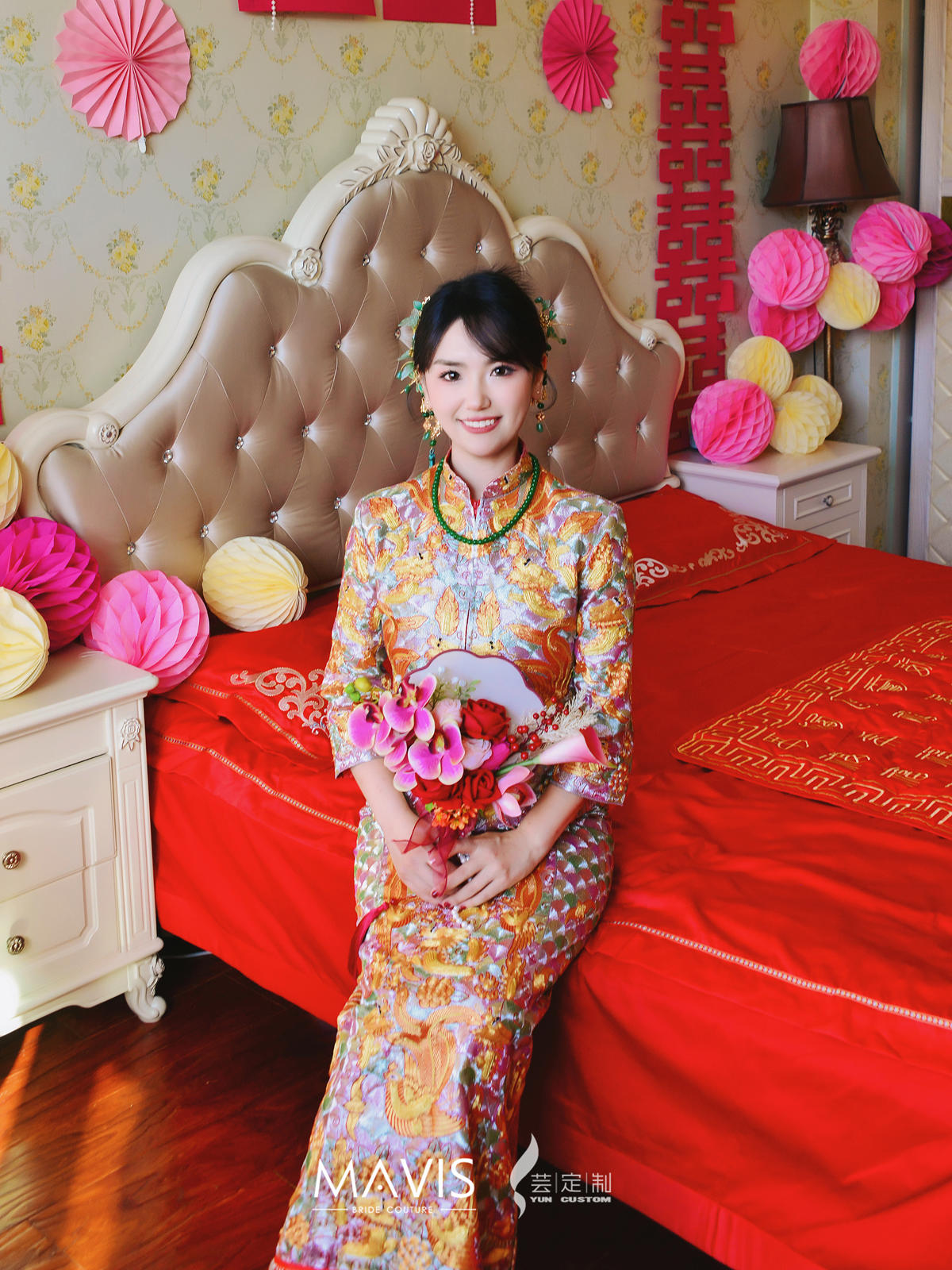 七彩褂皇