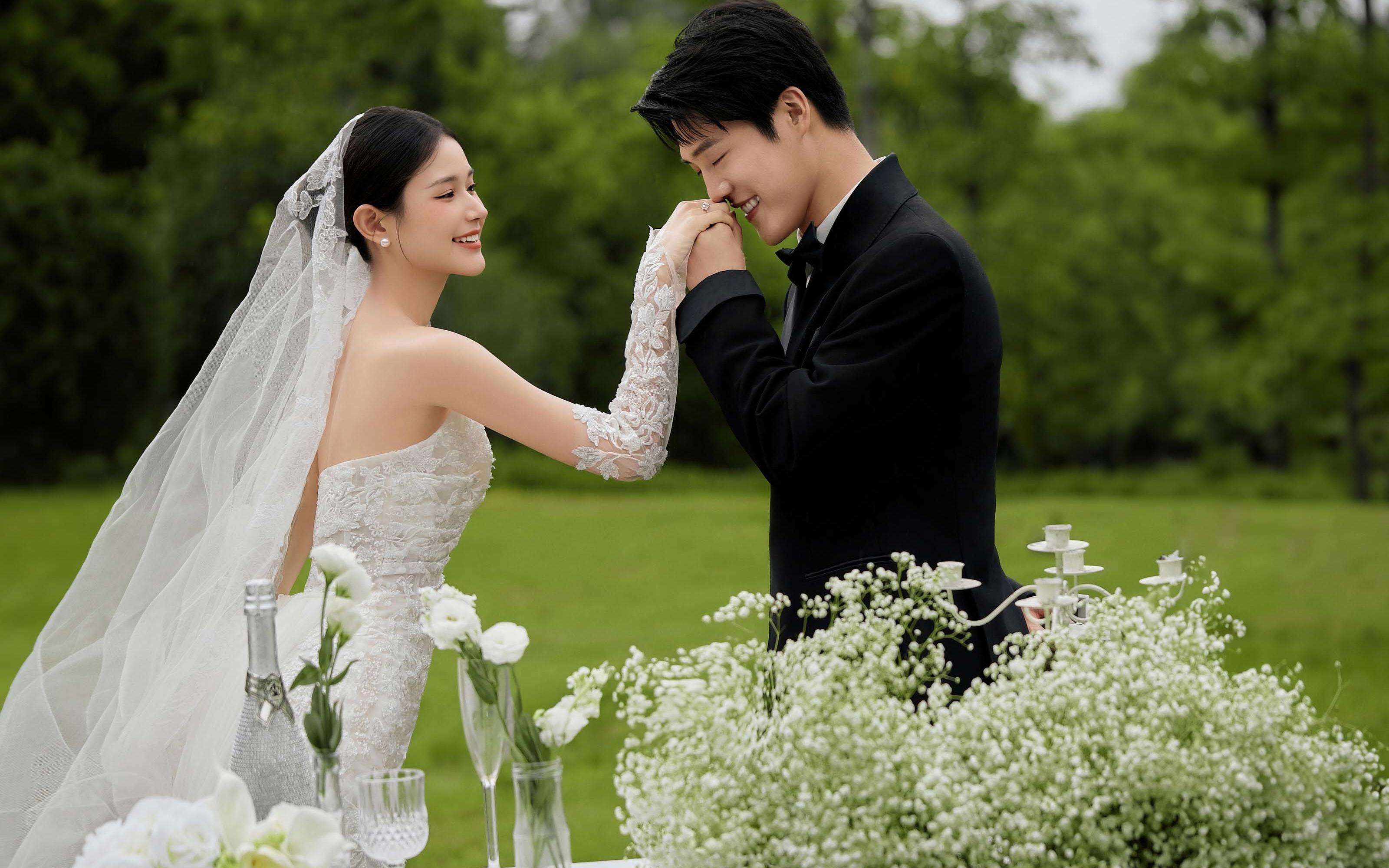 像韩剧婚礼现场 超chill森系婚纱照 