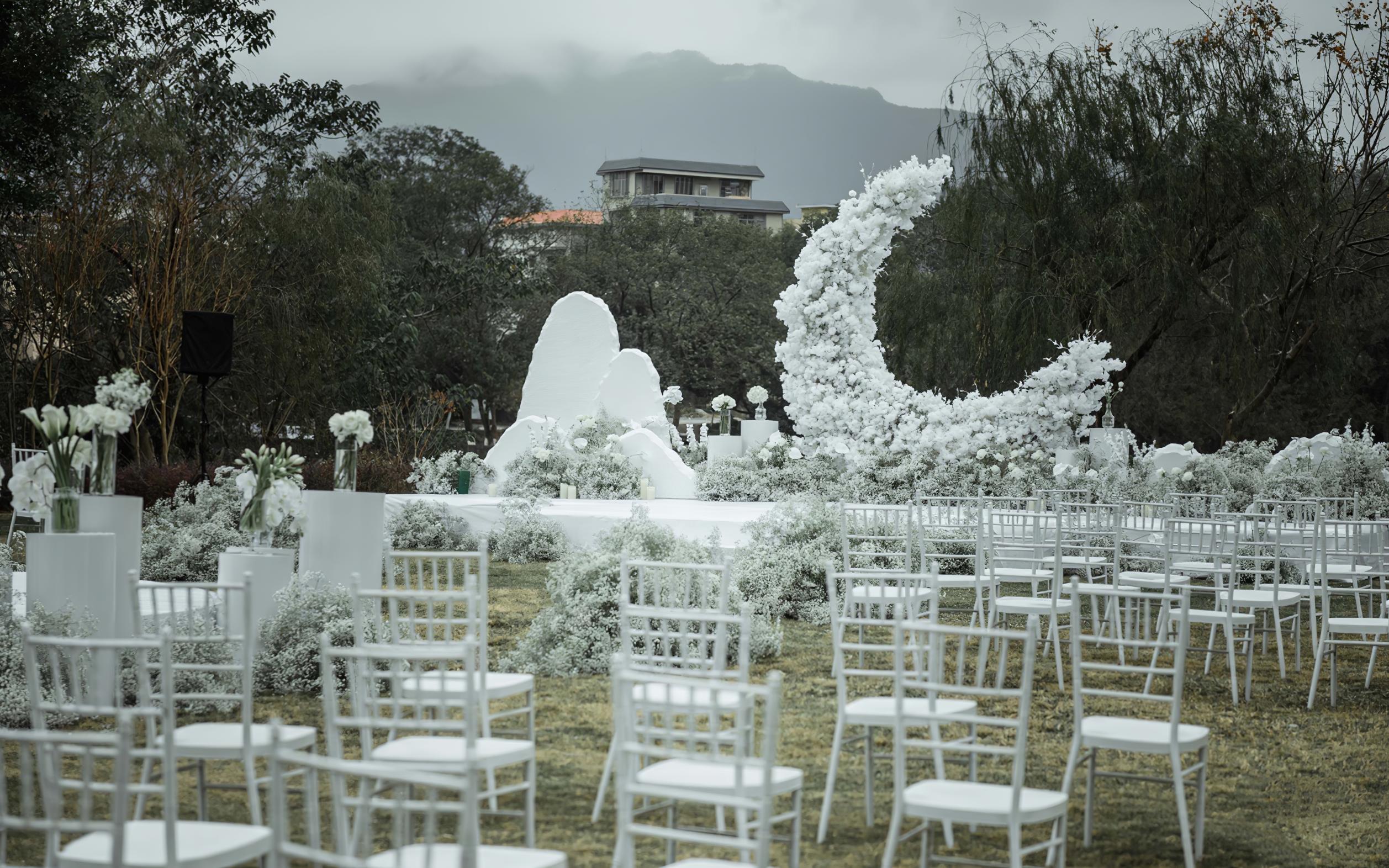 清新雅致的白色户外