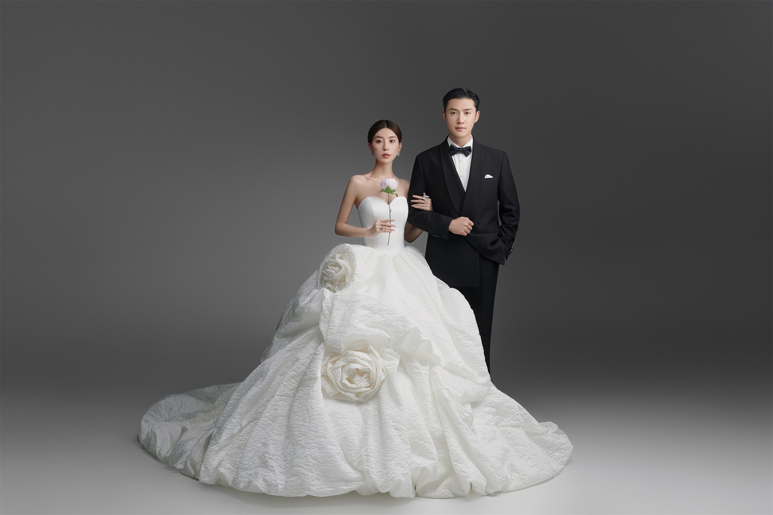 【明星套餐】8服8造丨定制拍摄丨场景风格任选