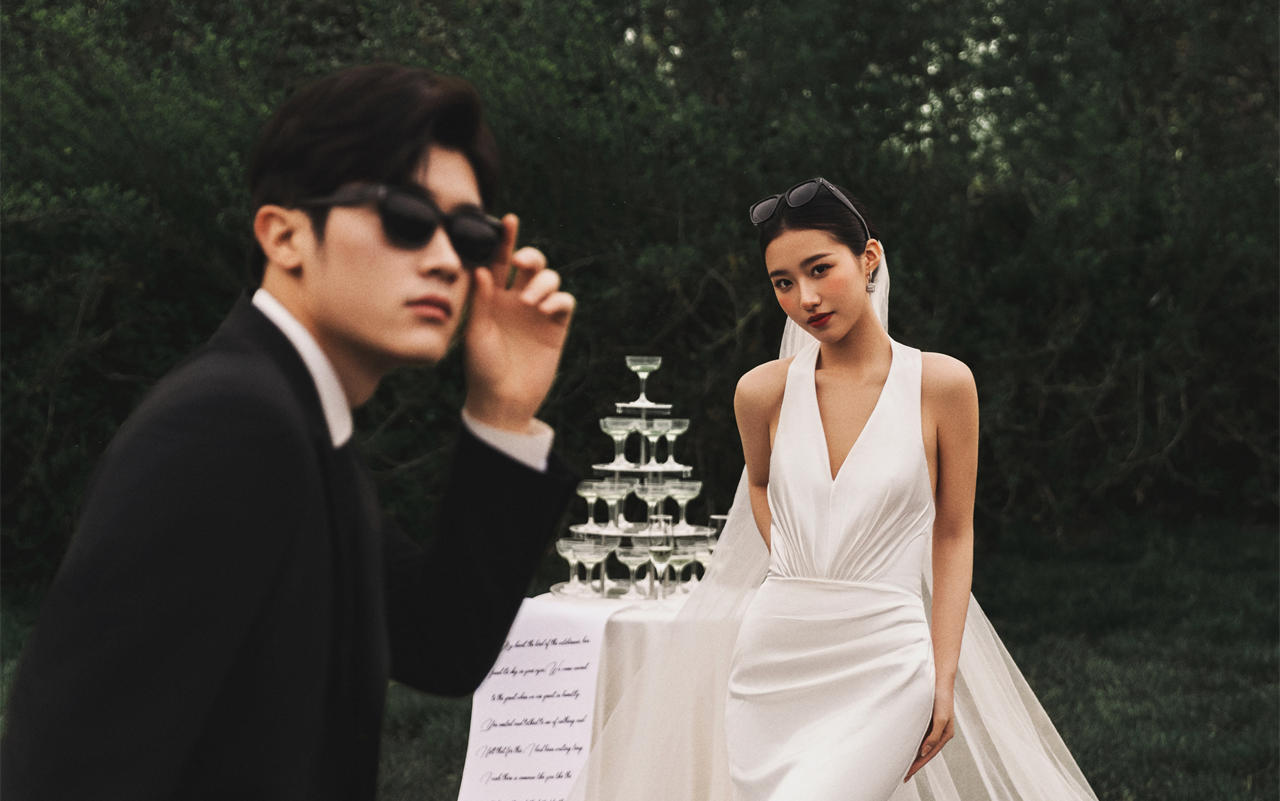 全网最长结婚誓言！这手势比得太精髓了