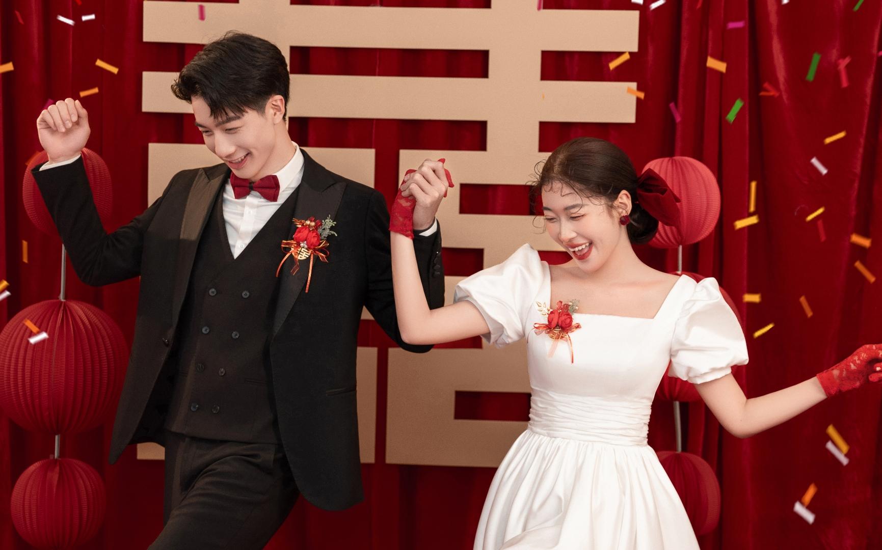 備受新人喜歡的新中式婚紗照上新啦~