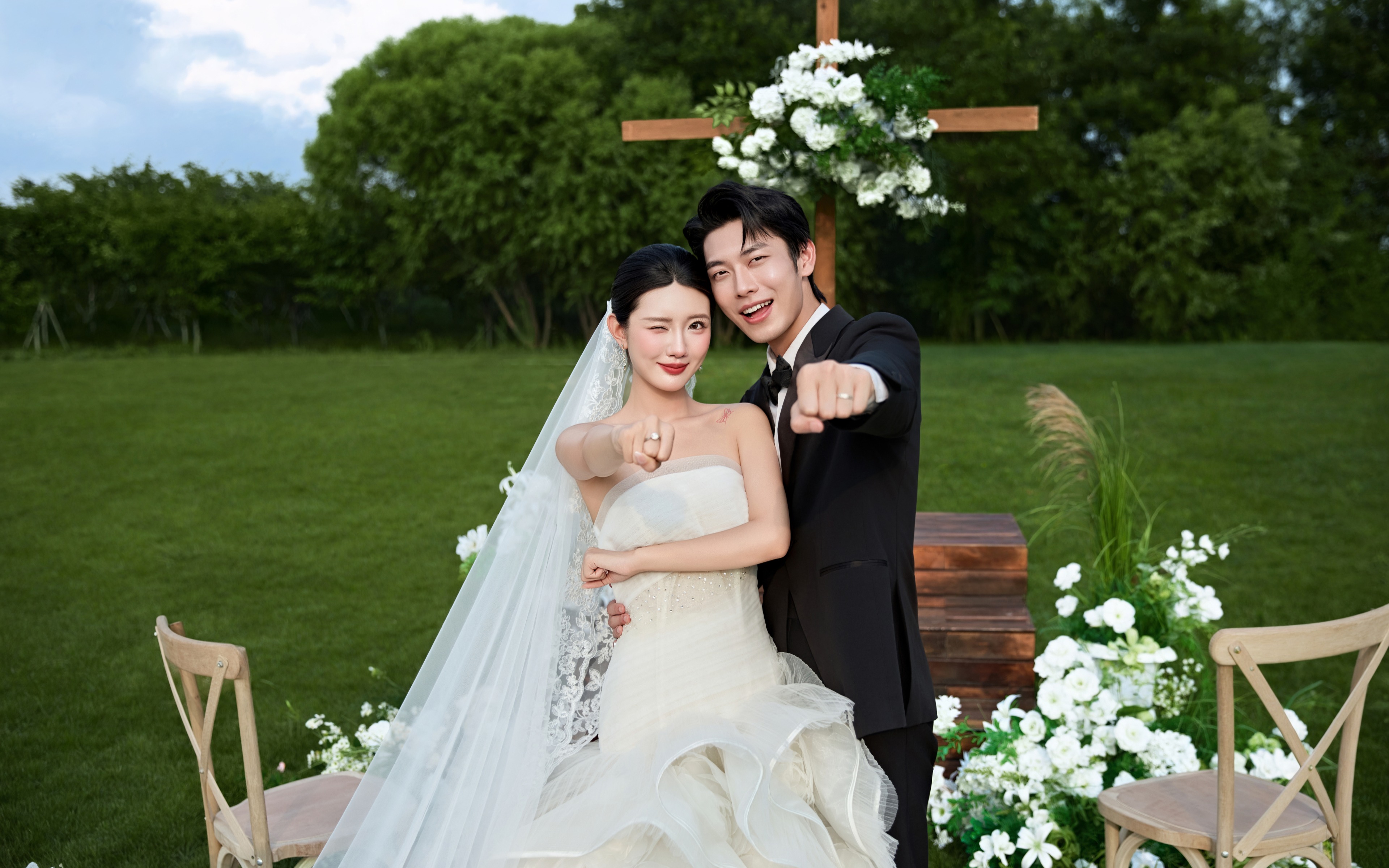 山野草坪纪实电影感婚纱照