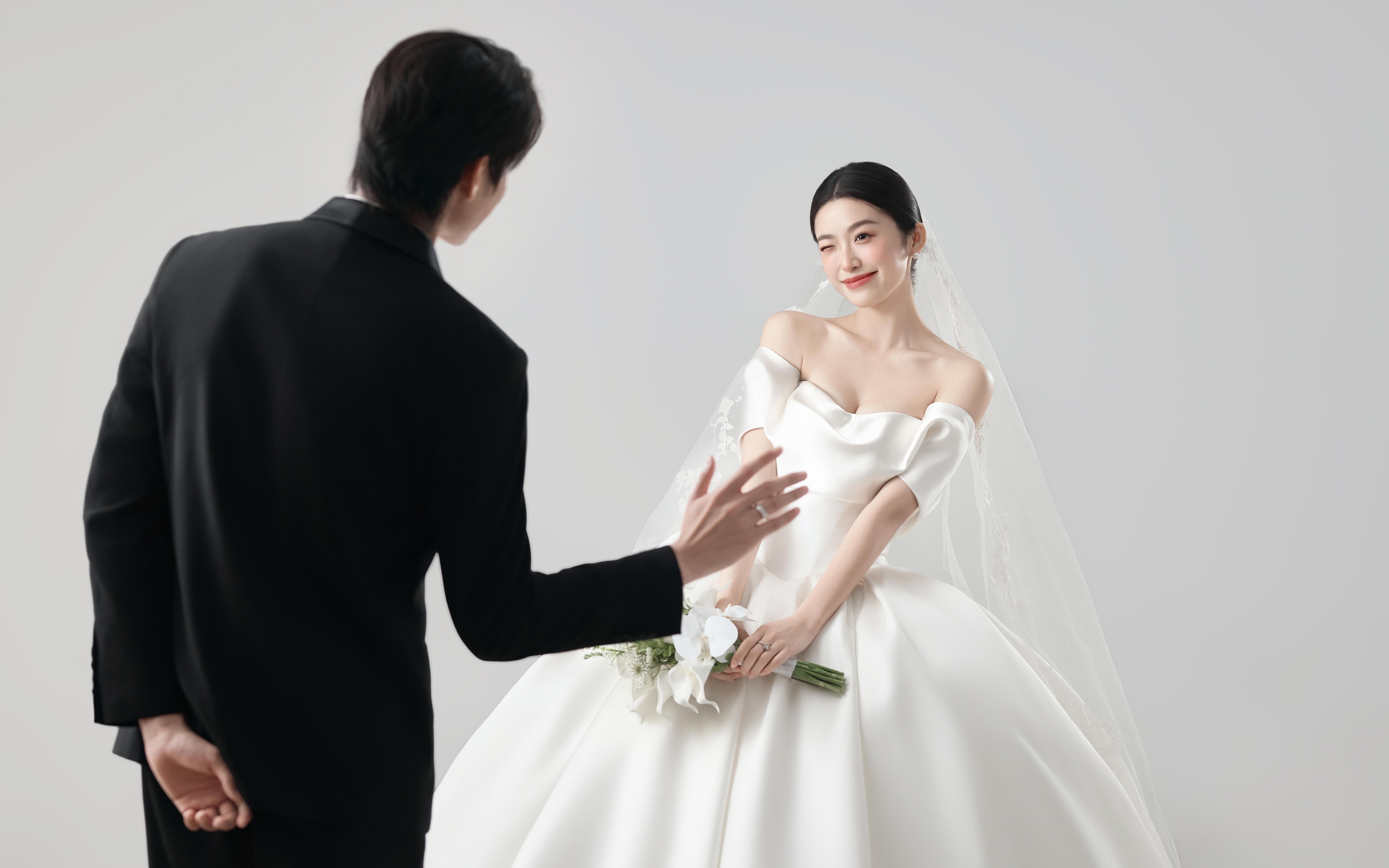 狠狠心動了！結(jié)婚必拍的高級感主紗婚紗照??