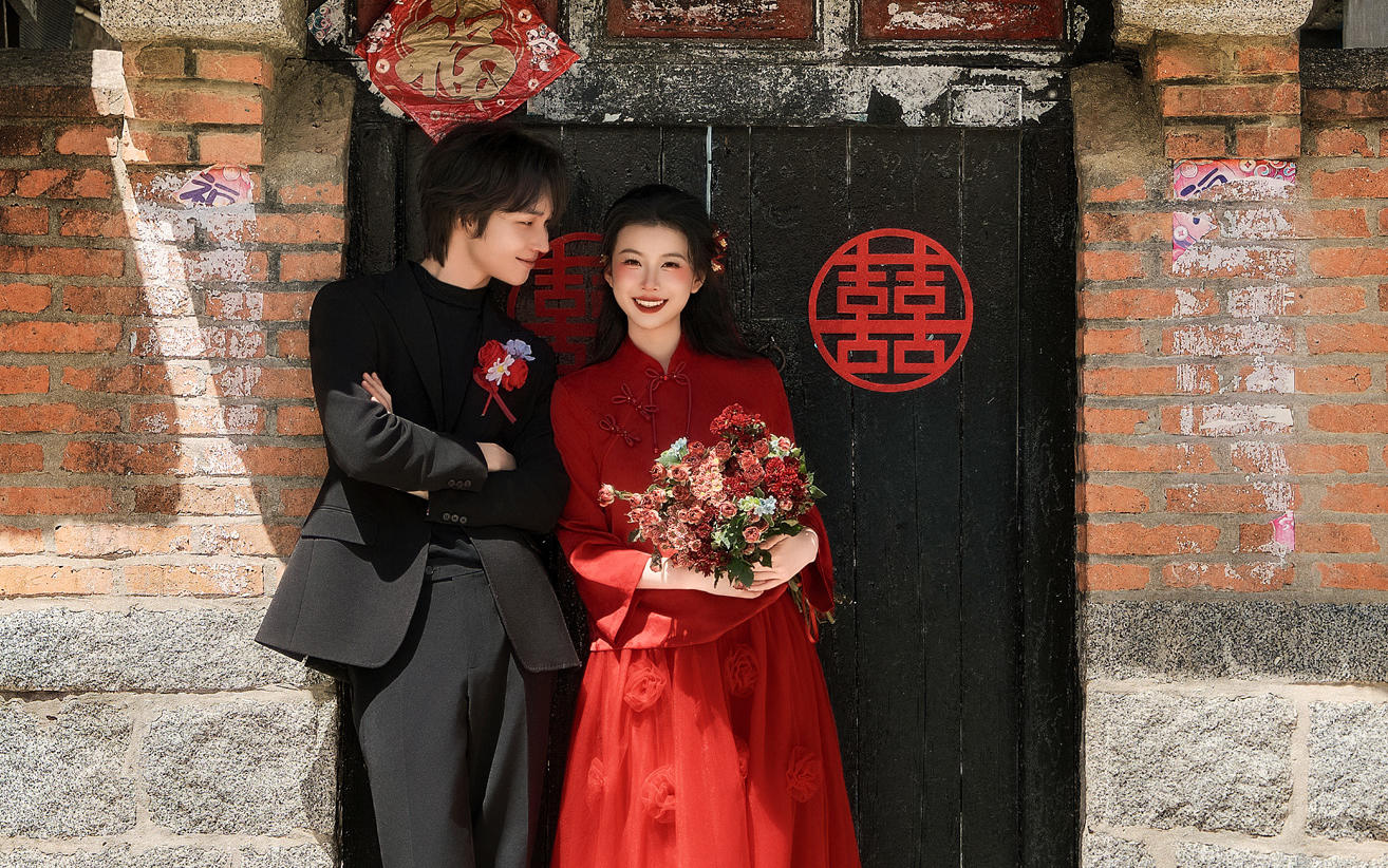 威海喜嫁风婚纱照-松弛感喜嫁太上头