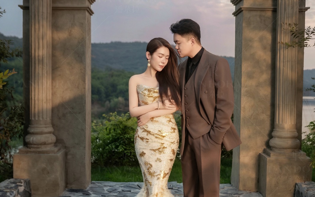 李先生&白女士