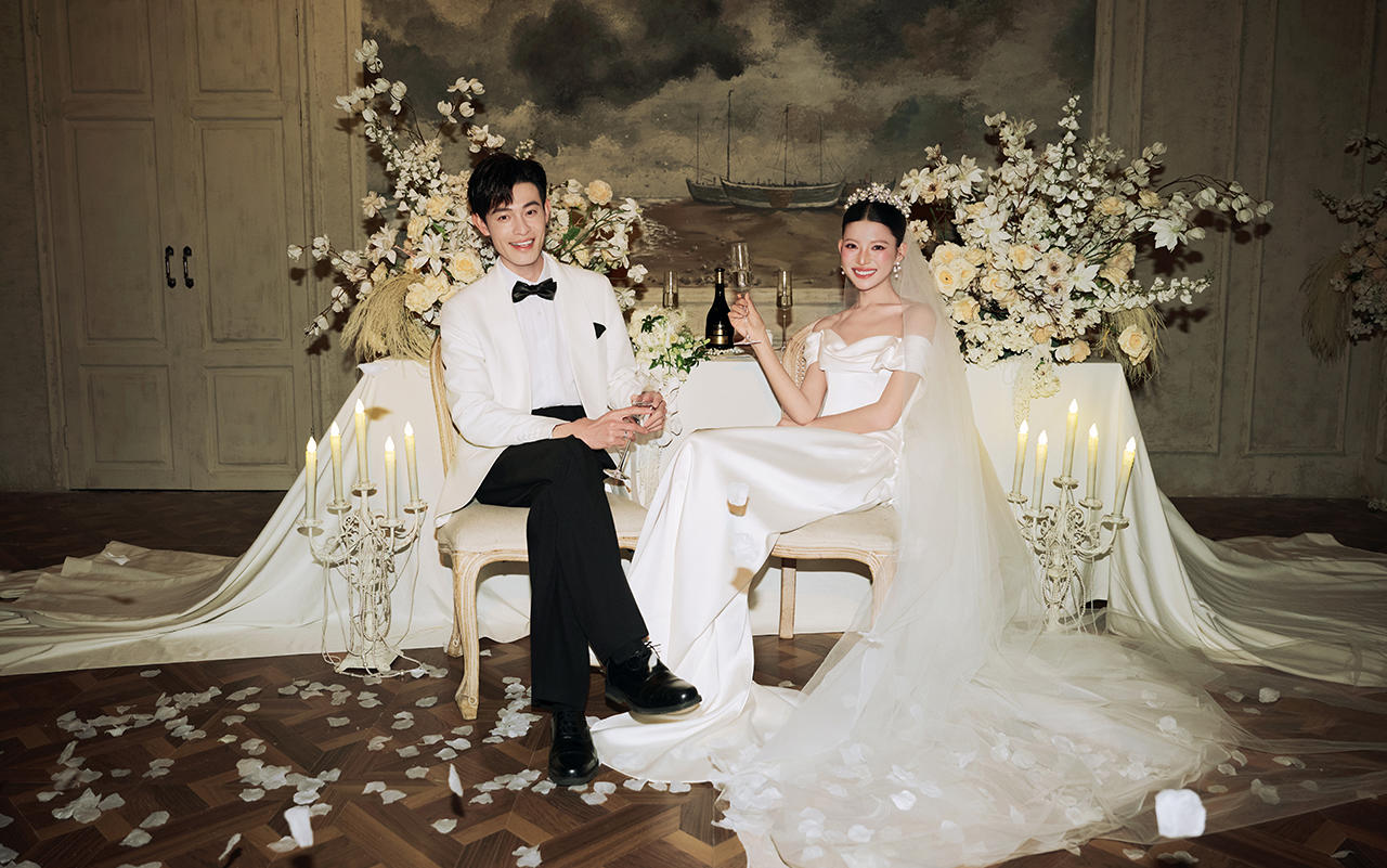 谁能拒绝这么浪漫的婚纱照😭谁拍谁美系列