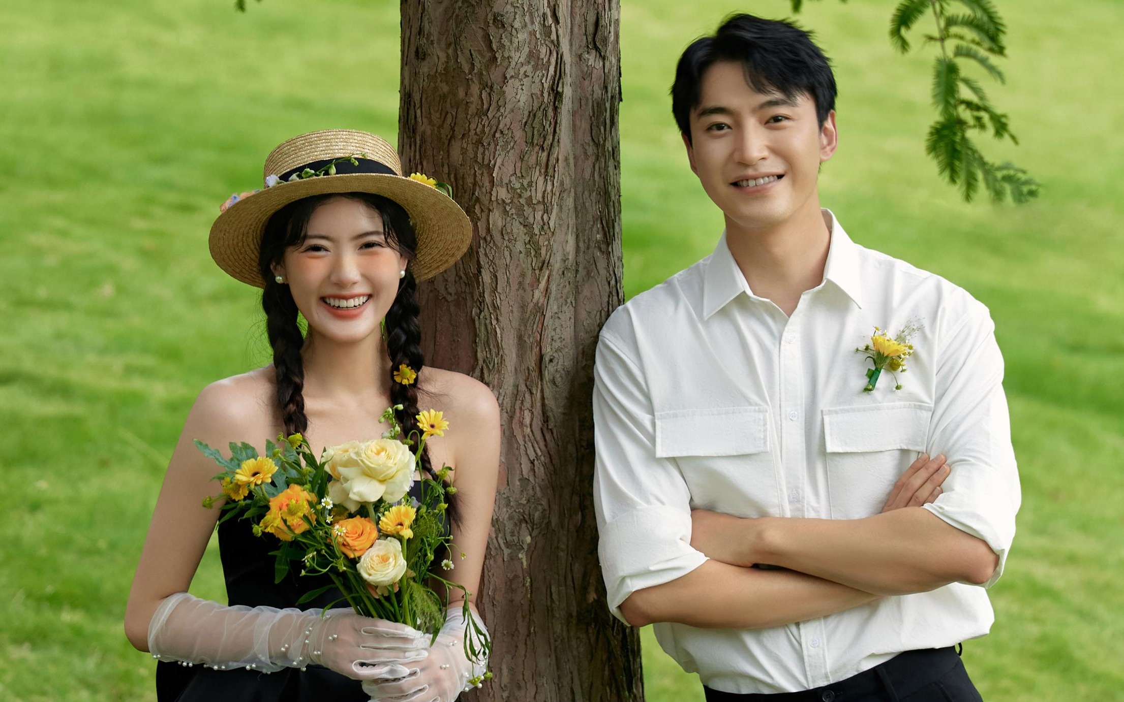 自带浪漫氛围感的轻法式森系草坪婚纱照🌿