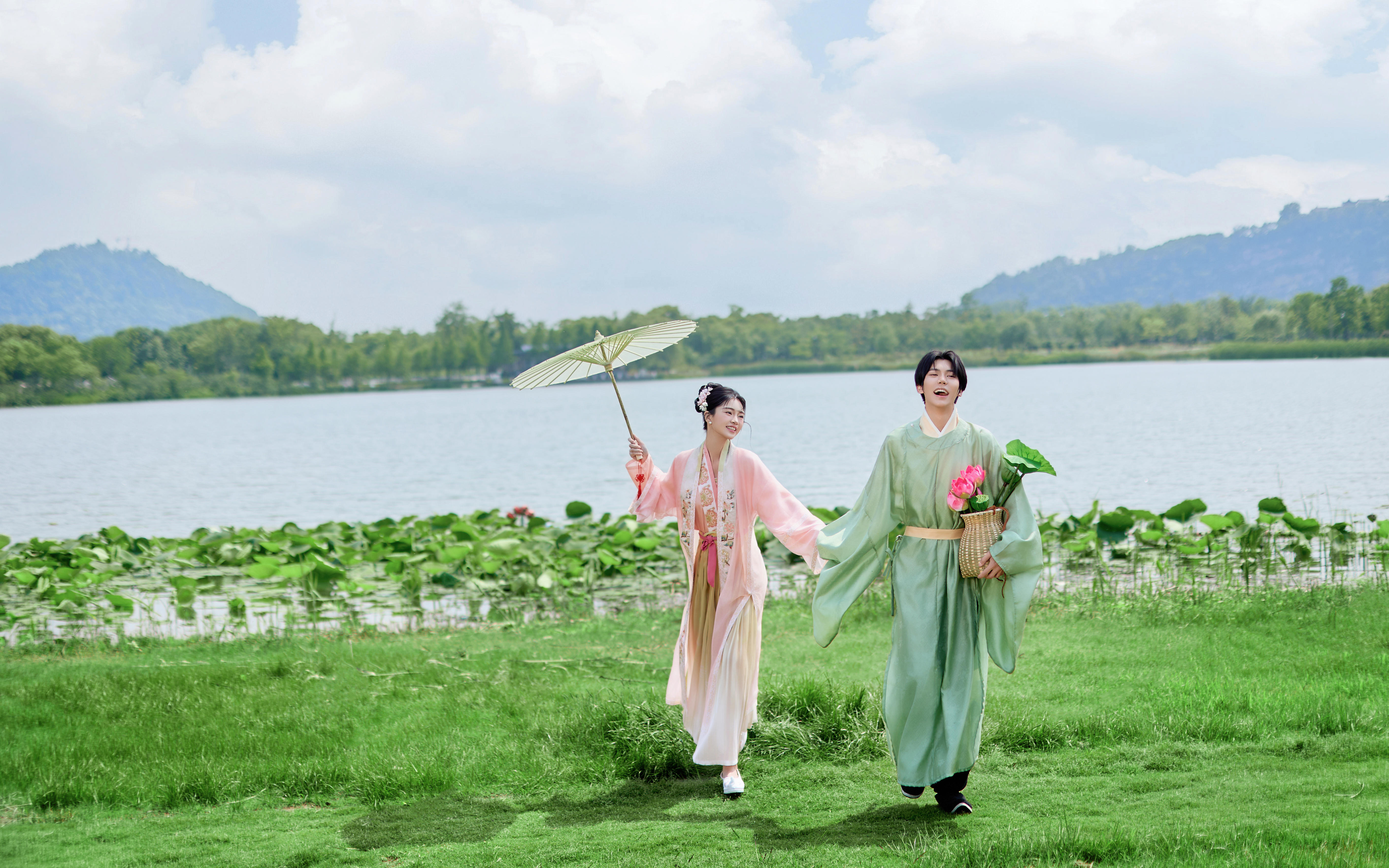 一不小心💕把婚纱照拍成了古装偶像剧