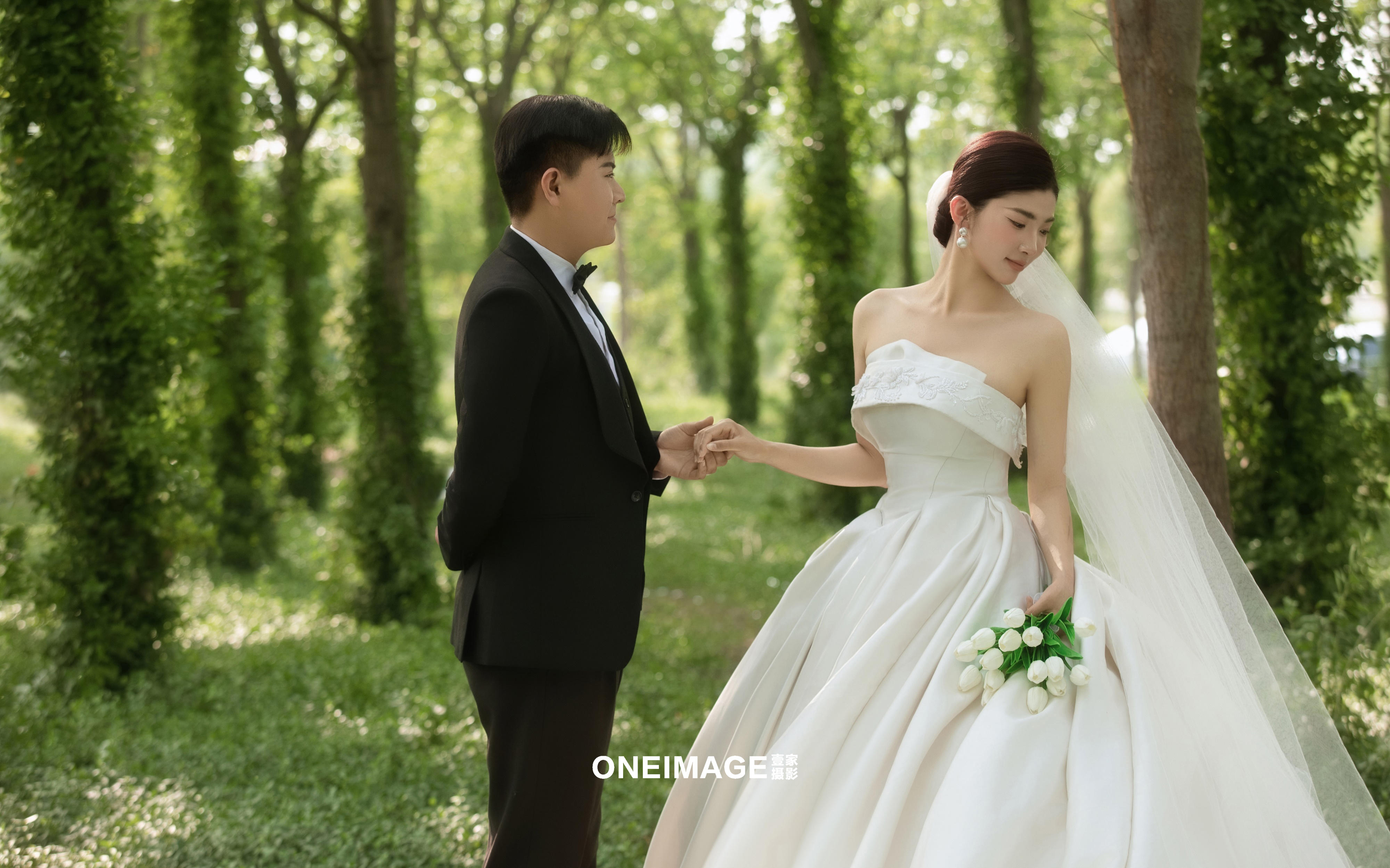 【壹家攝影】被追問爆的「草坪儀式感婚紗照」！