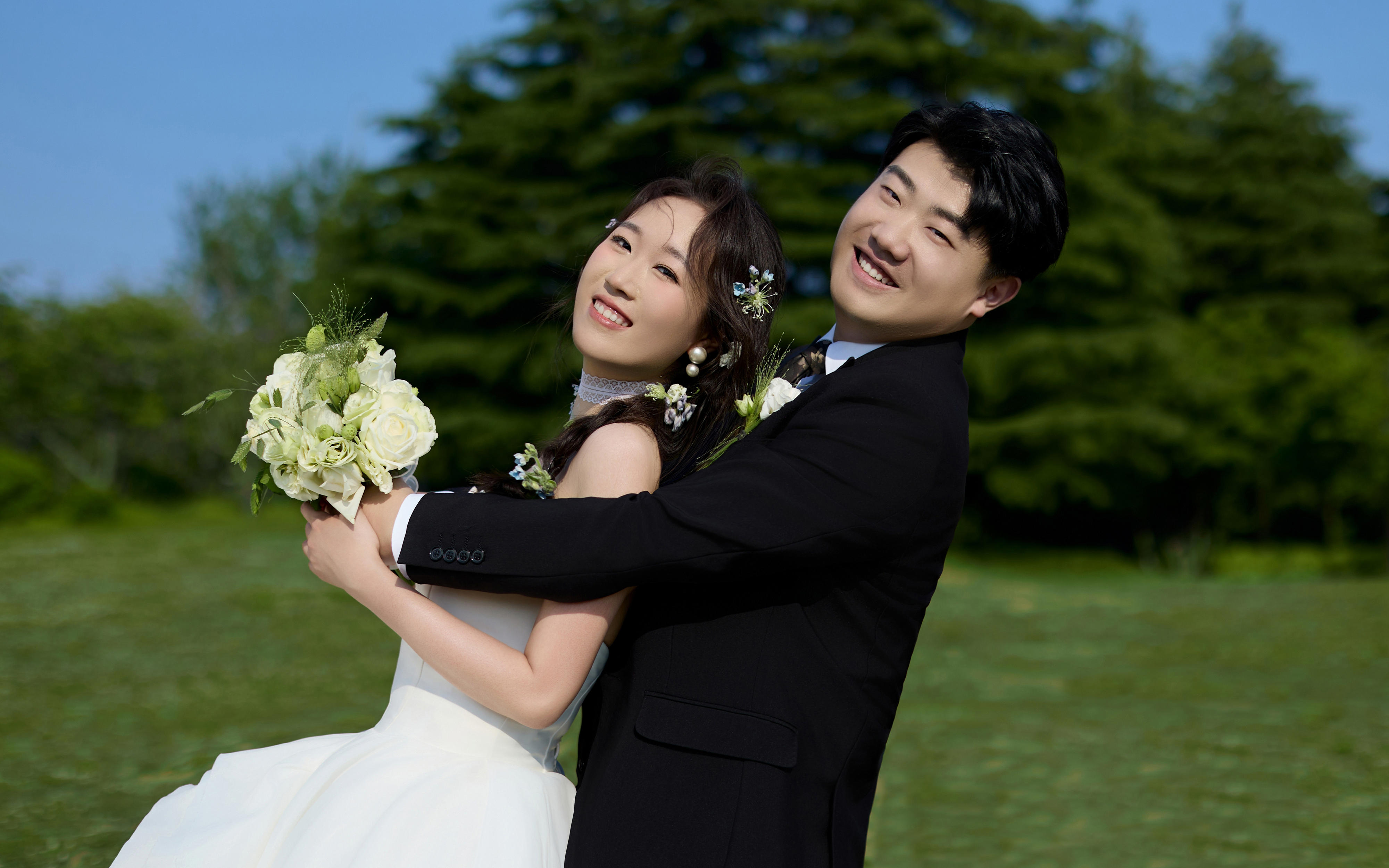 客片｜氧氣少女的草坪婚紗照長(zhǎng)這樣