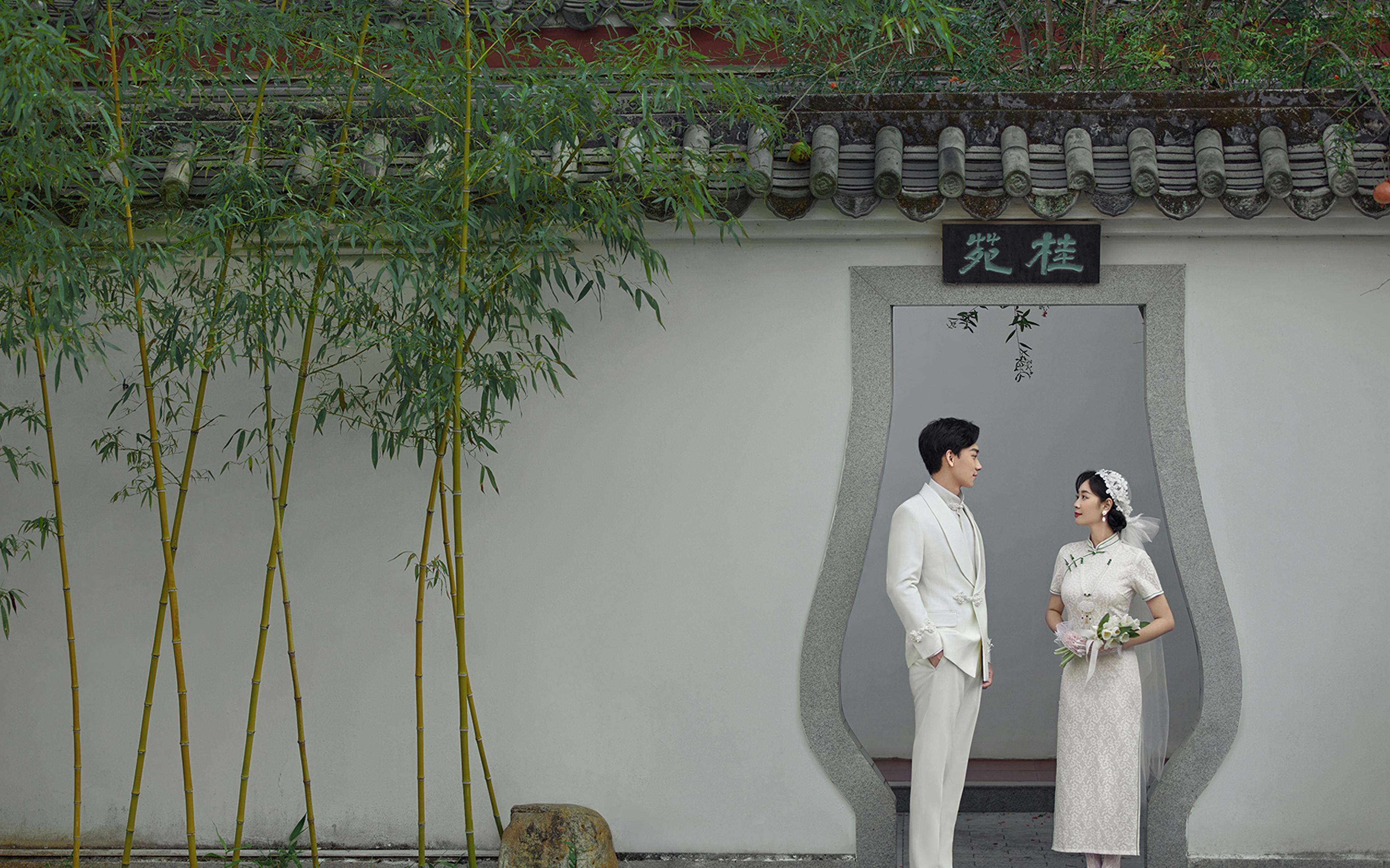 【施华洛摄影】园林风婚纱照，白色旗袍演绎东方美