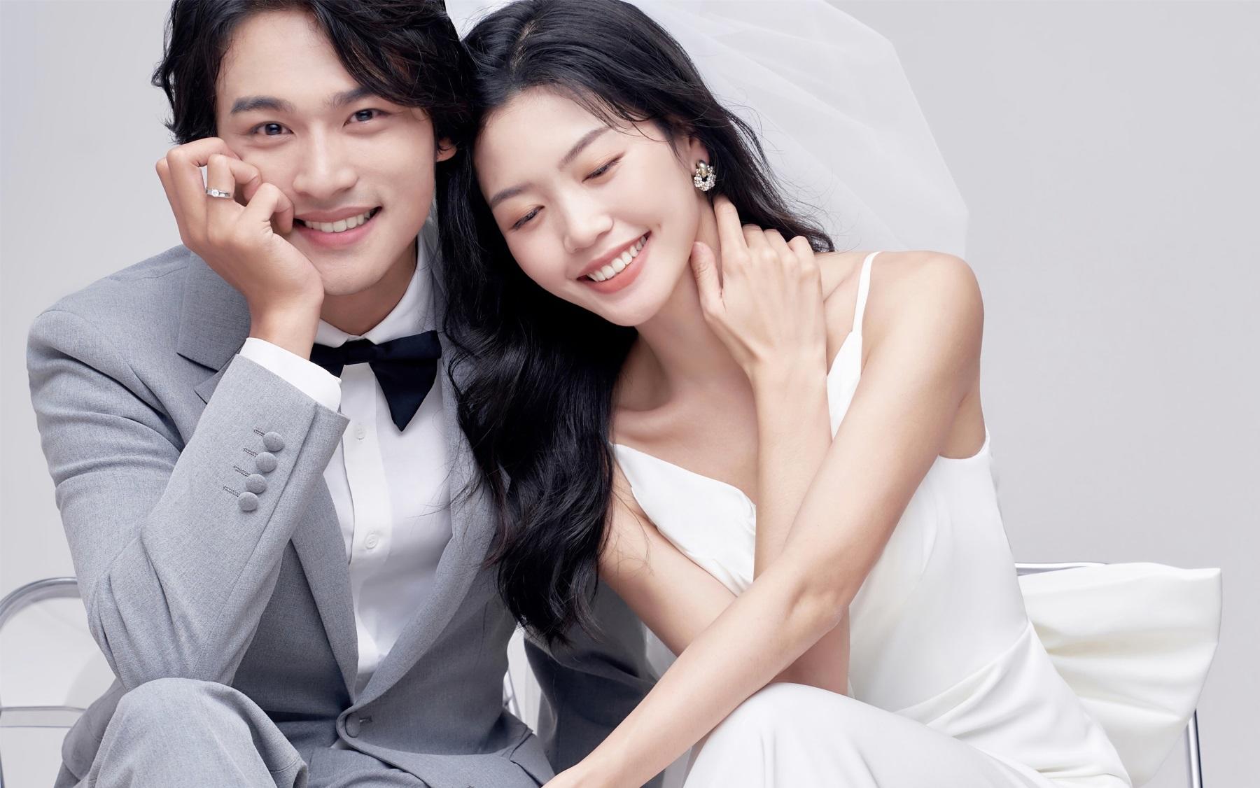 韩式极简婚纱照