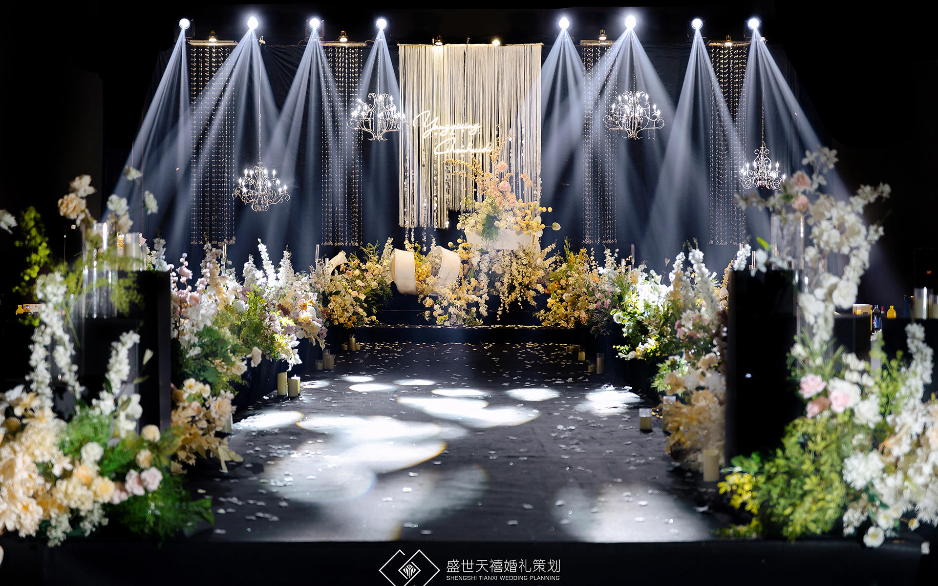 韓式簡約小預(yù)算婚禮