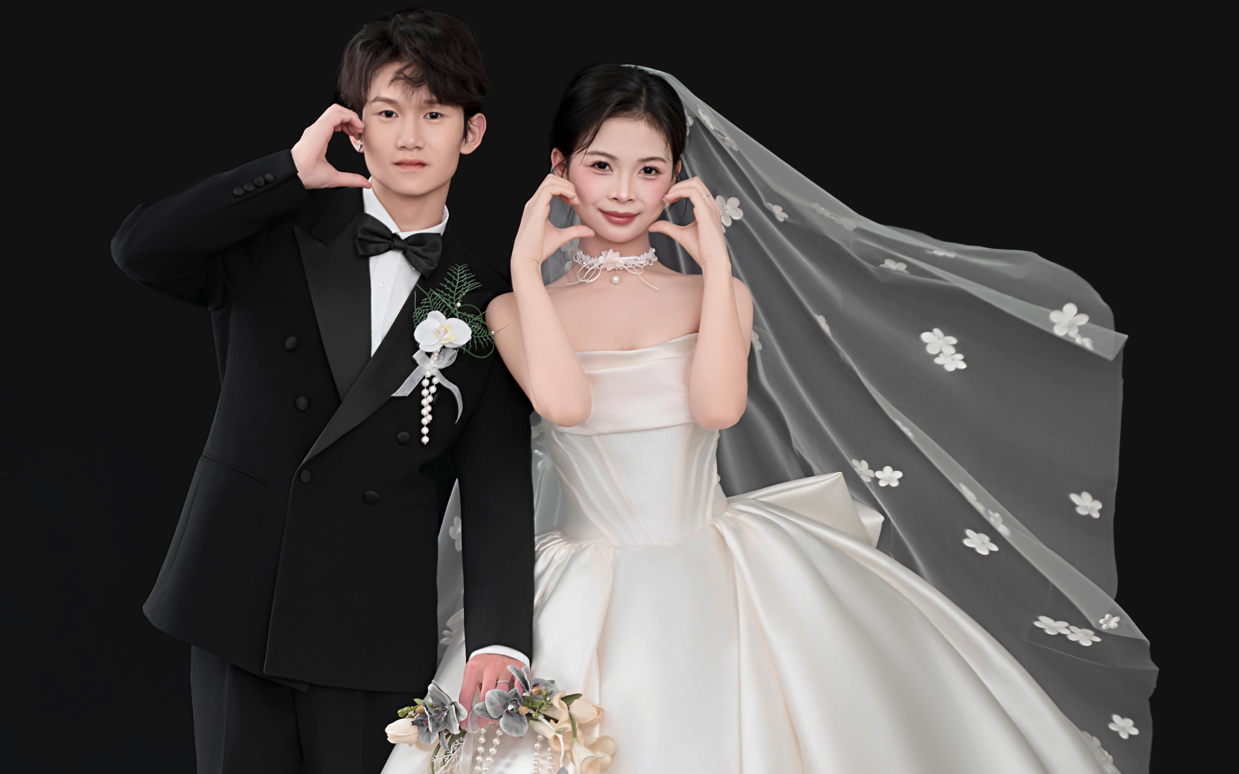 不撞款的緞面主紗 YYDS