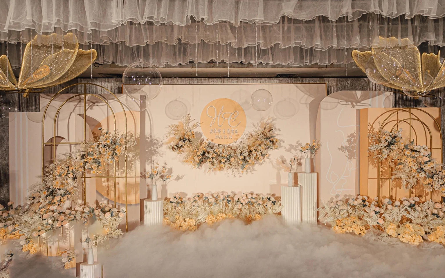 香檳色韓式婚禮小預(yù)算婚禮策劃