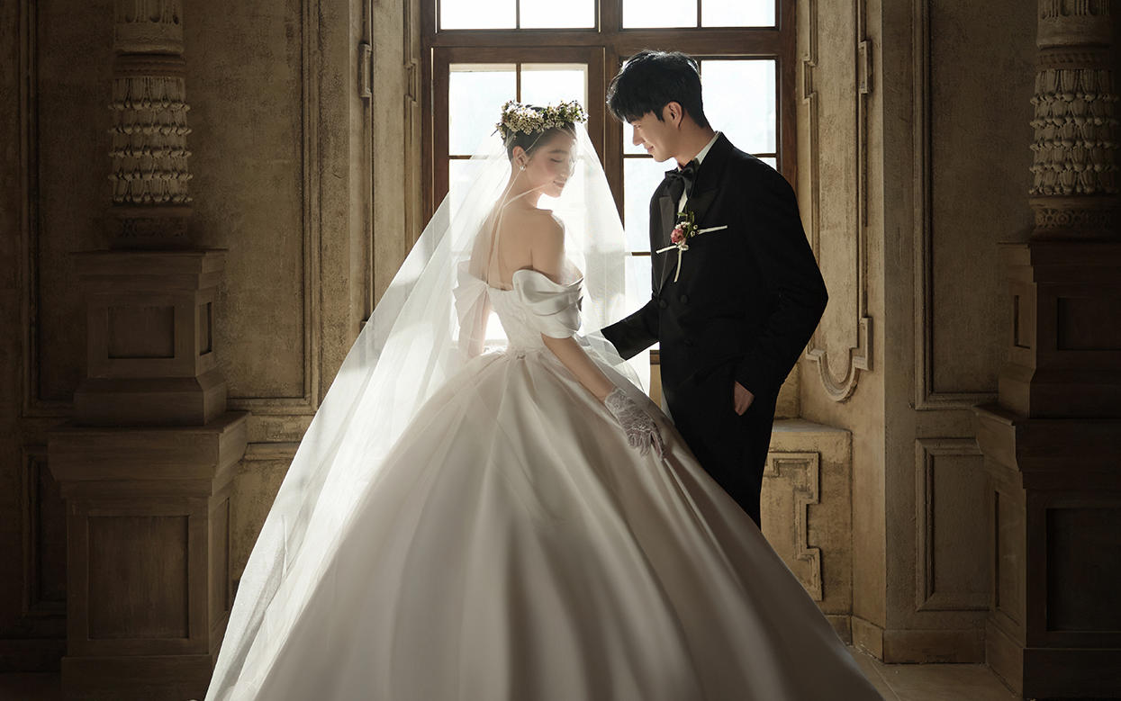 新品發(fā)布 《中世紀(jì)劇場(chǎng)?光塵序章》