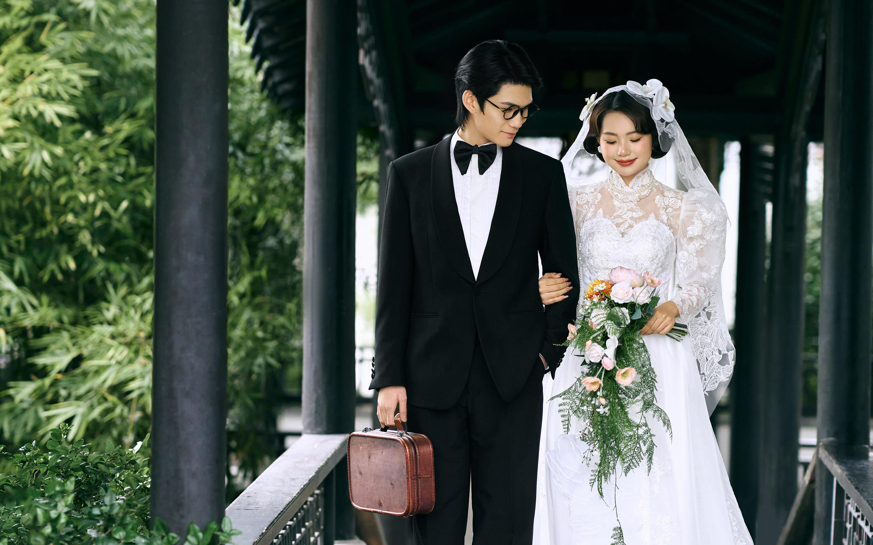 复古园林婚纱照