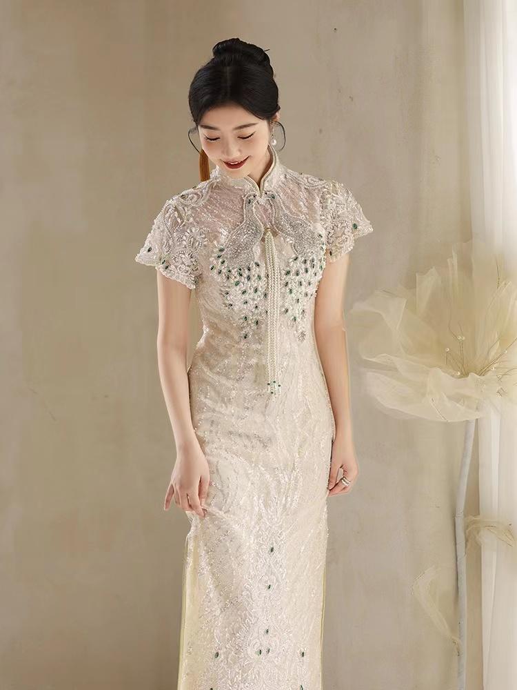 范冰冰也中意的白月光旗袍出门晨刨