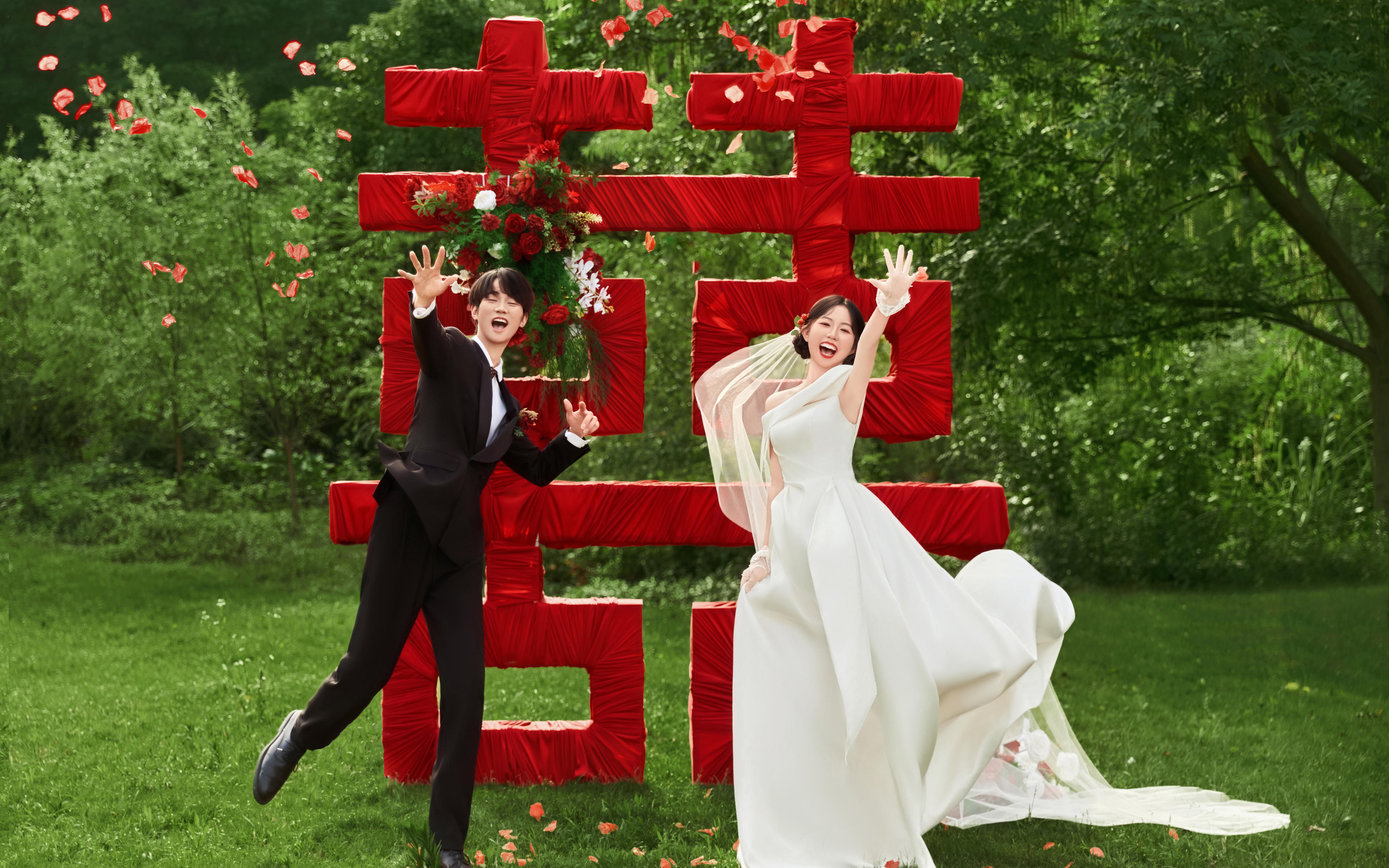 巴中婚纱照草坪喜嫁系列
