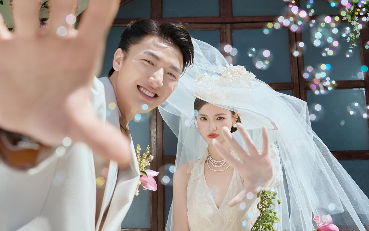 【香颂絮语】超chill的法式婚纱照