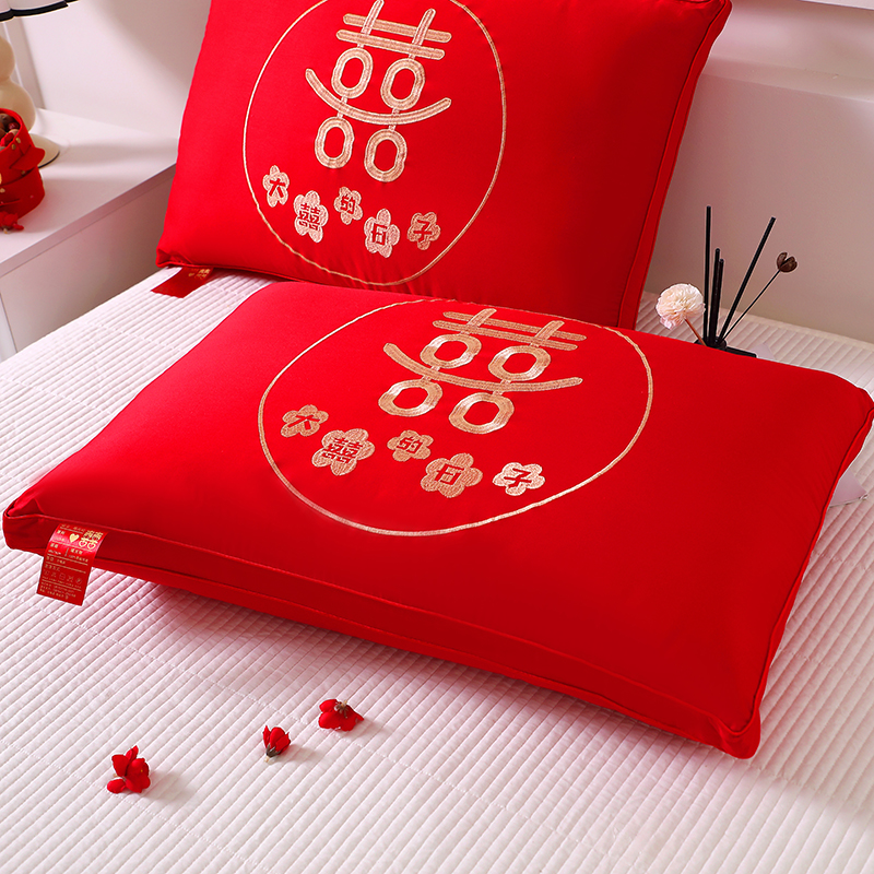 新款大红枕头婚庆枕芯