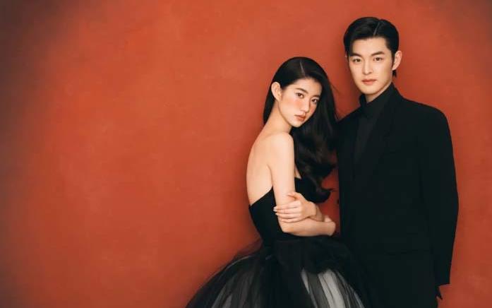 高级感满满的黑纱遇见复古红