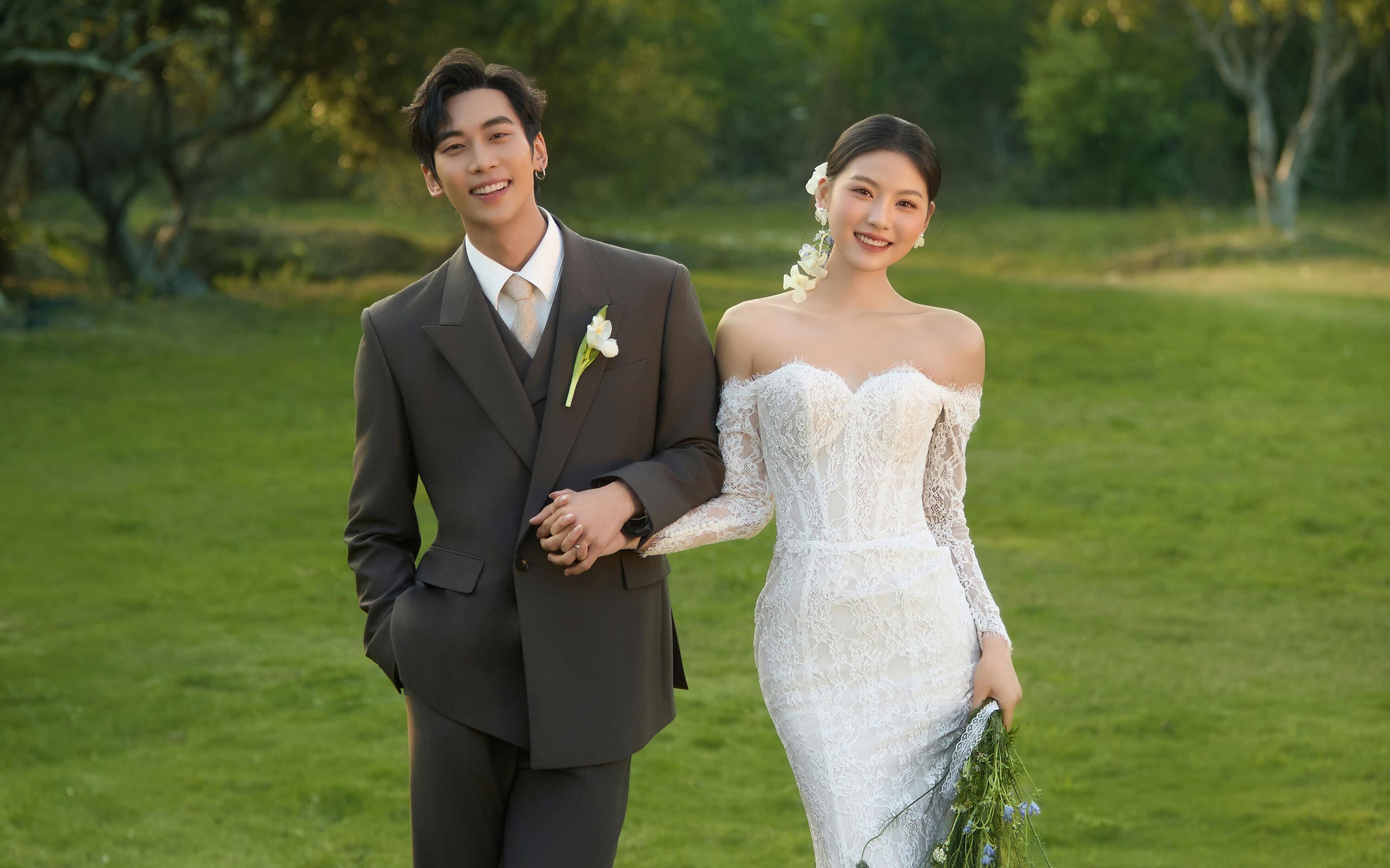 韓式草坪婚紗照