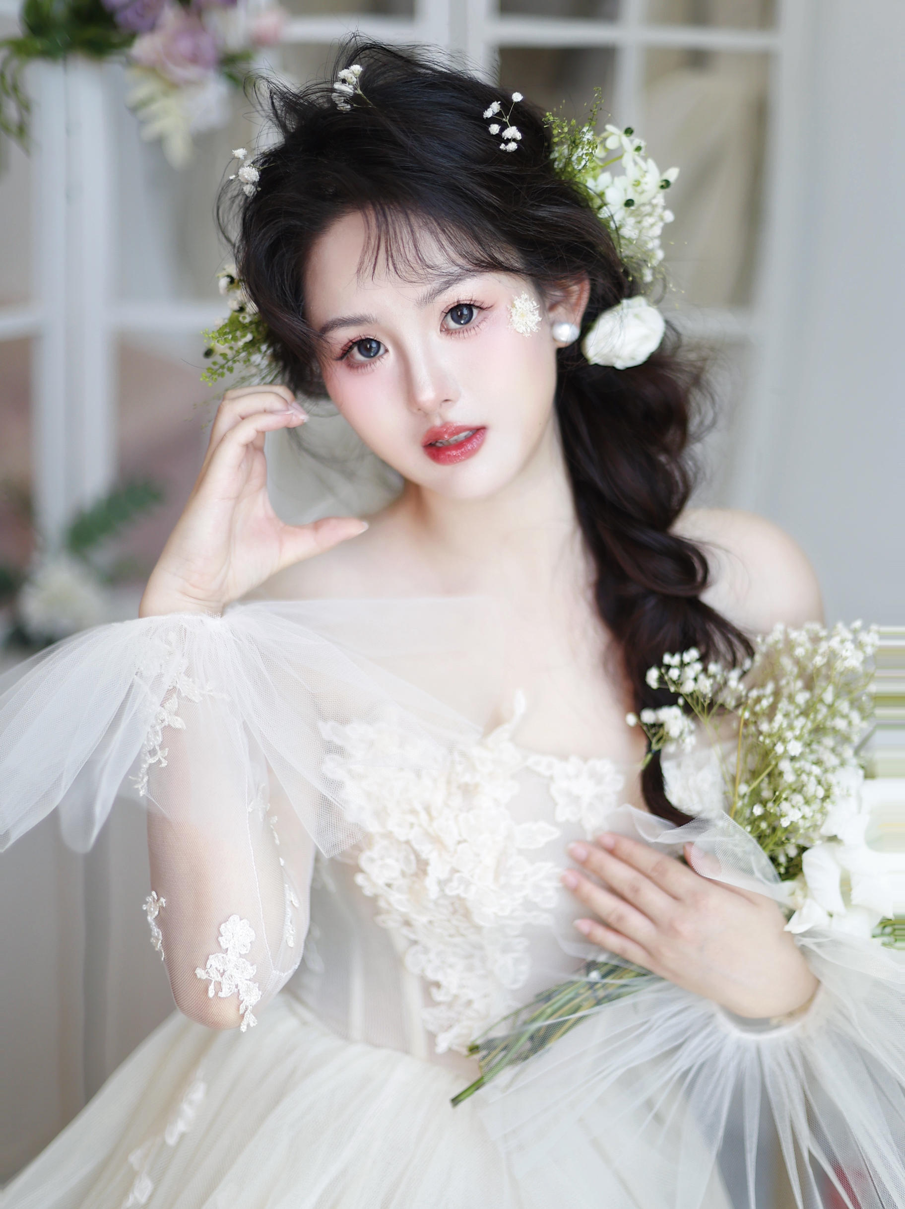 超减龄的森系婚纱造型