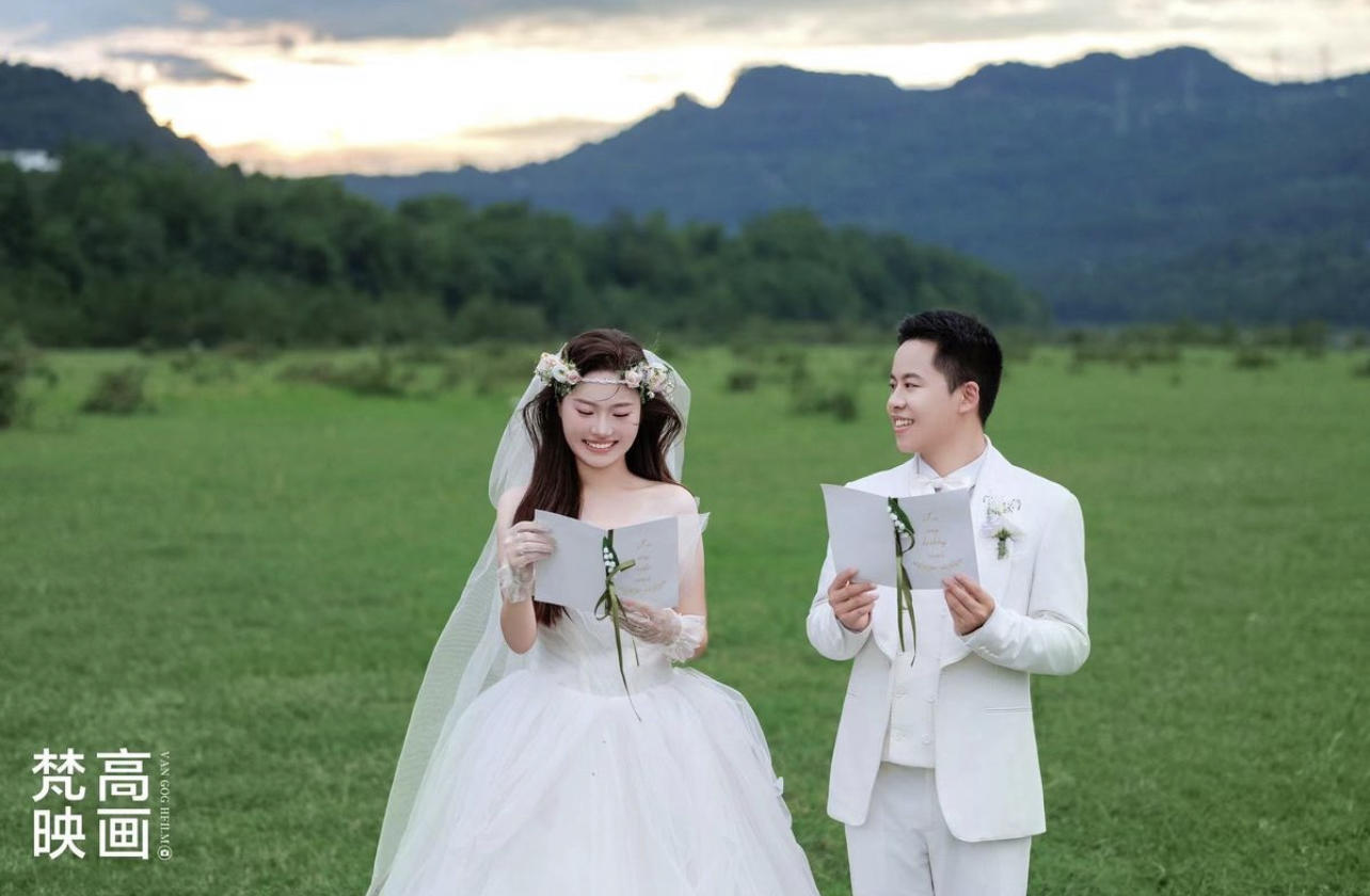 氧氣感滿滿的草坪婚紗照（客片分享）