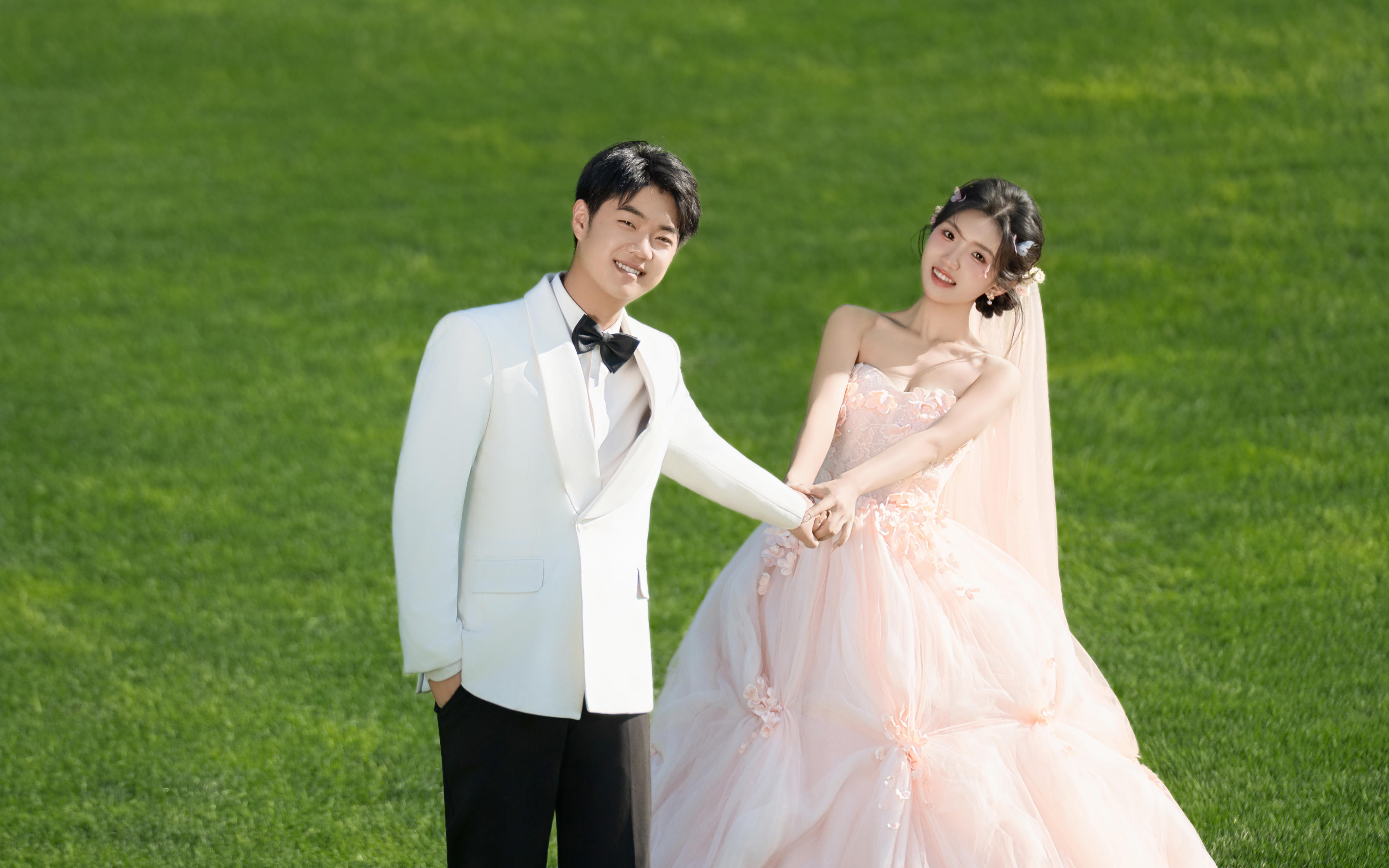 刘宵君夫妇/万海